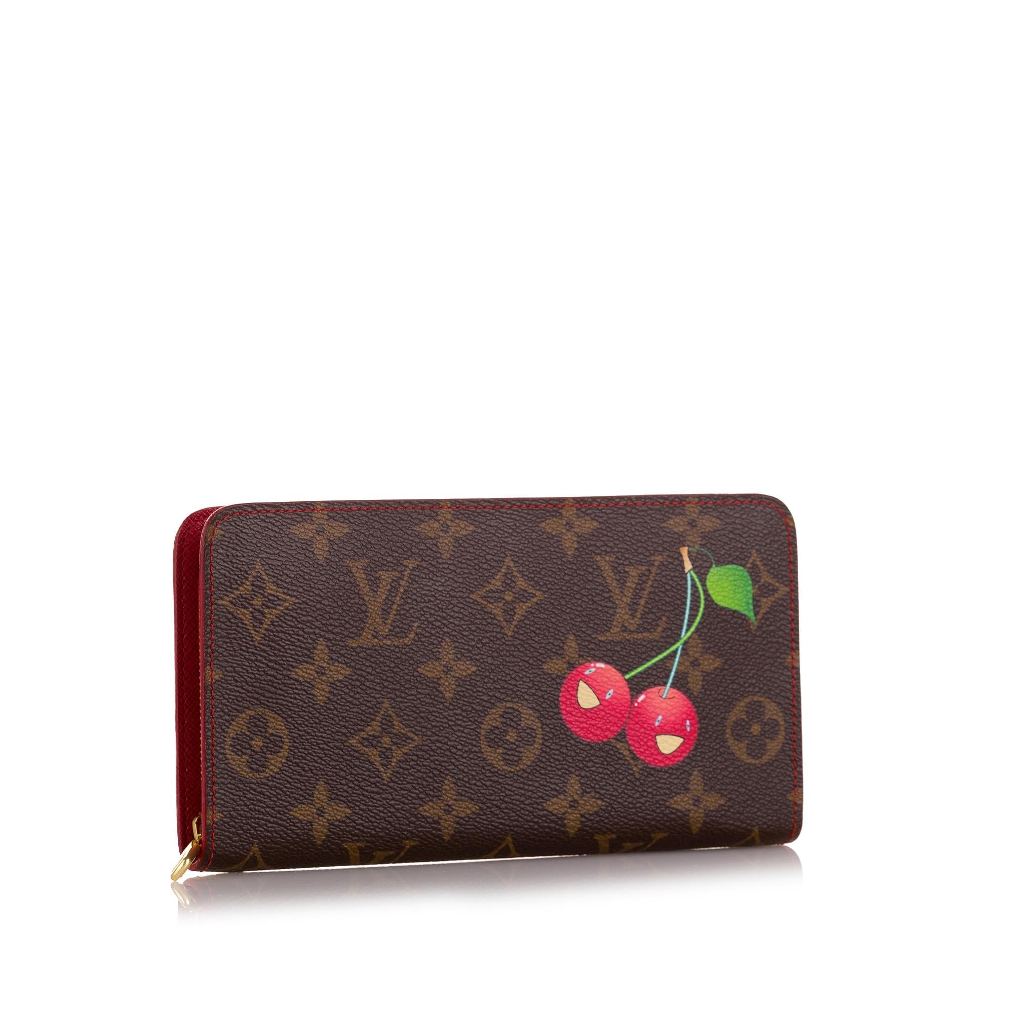 Louis Vuitton x Takashi Murakami Monogram Cerises Zippy (SHG-XVFROn)