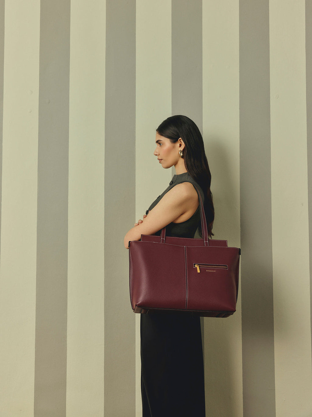 Linda Tote Bag