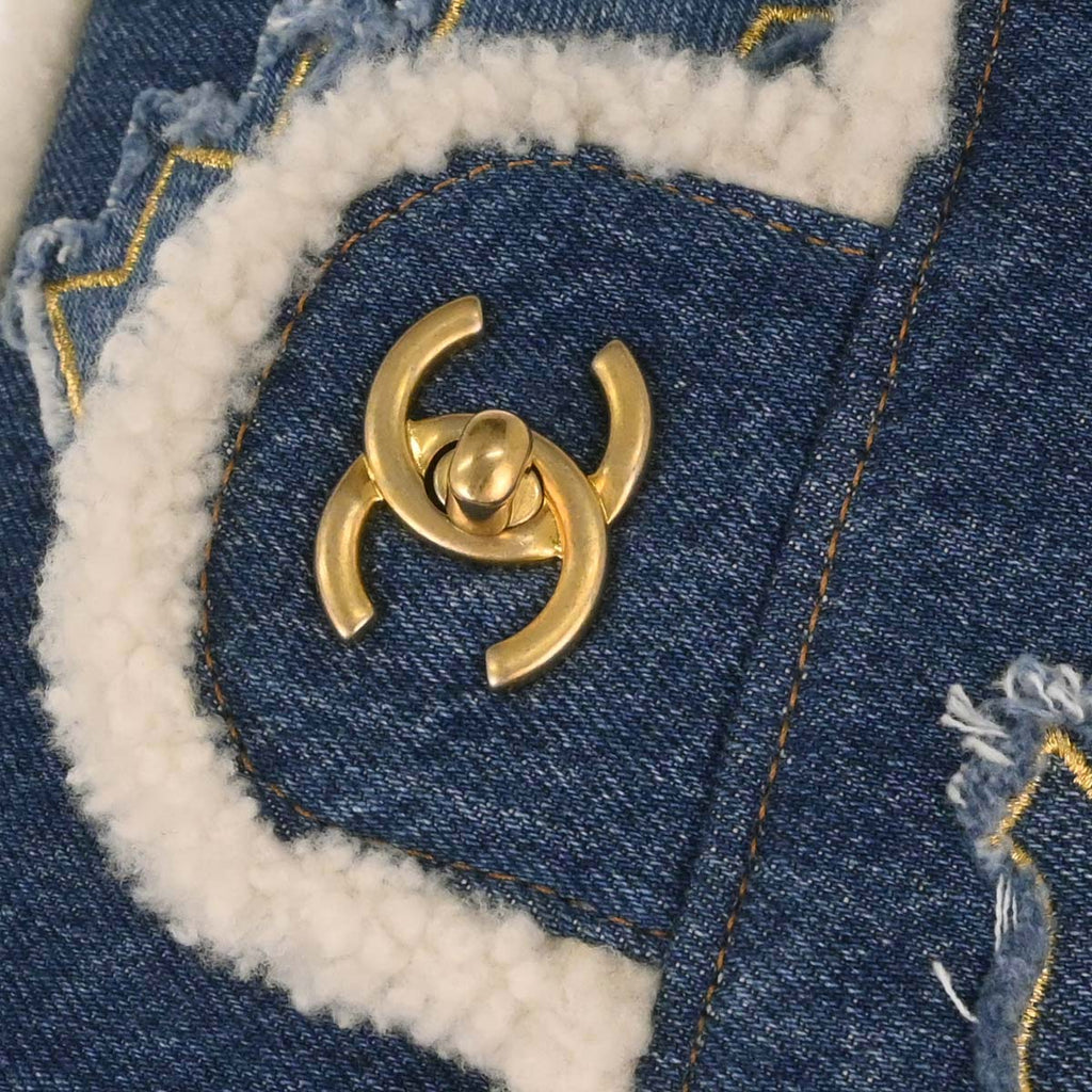 Chanel 2019 Blue Denim White Shearling Paris-New York Hieroglyph Maxi Flap Bag Gold Hardware