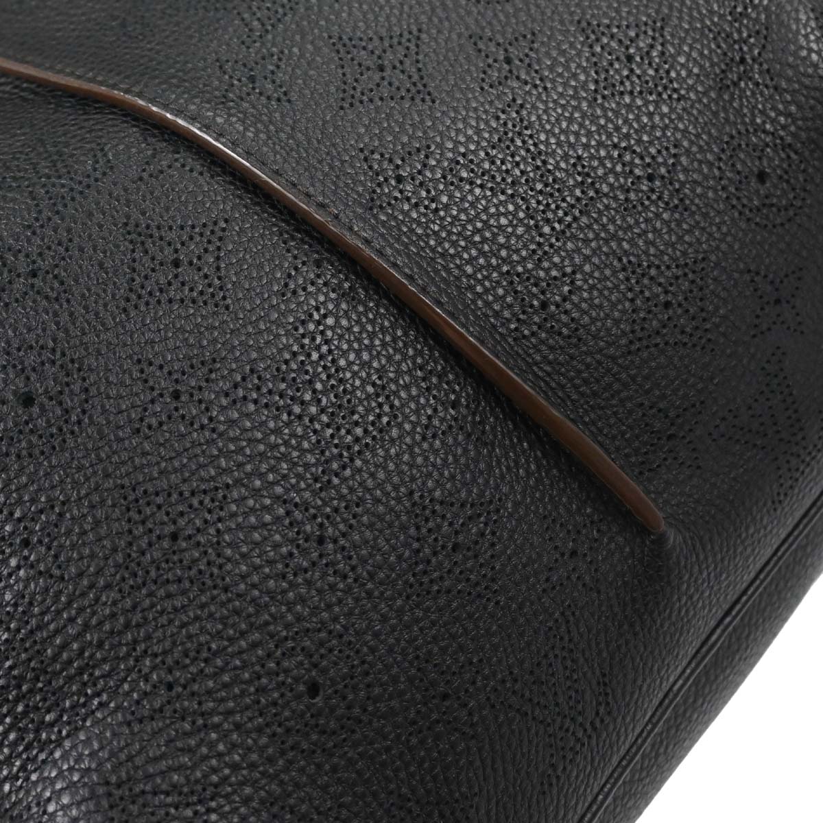 Louis Vuitton Black Mahina Selene MM 2way Shoulder Handbag M93987