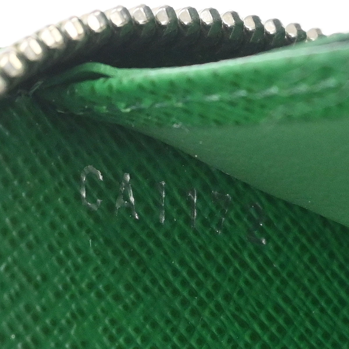 Louis Vuitton Green Epi Zippy Wallet M60303