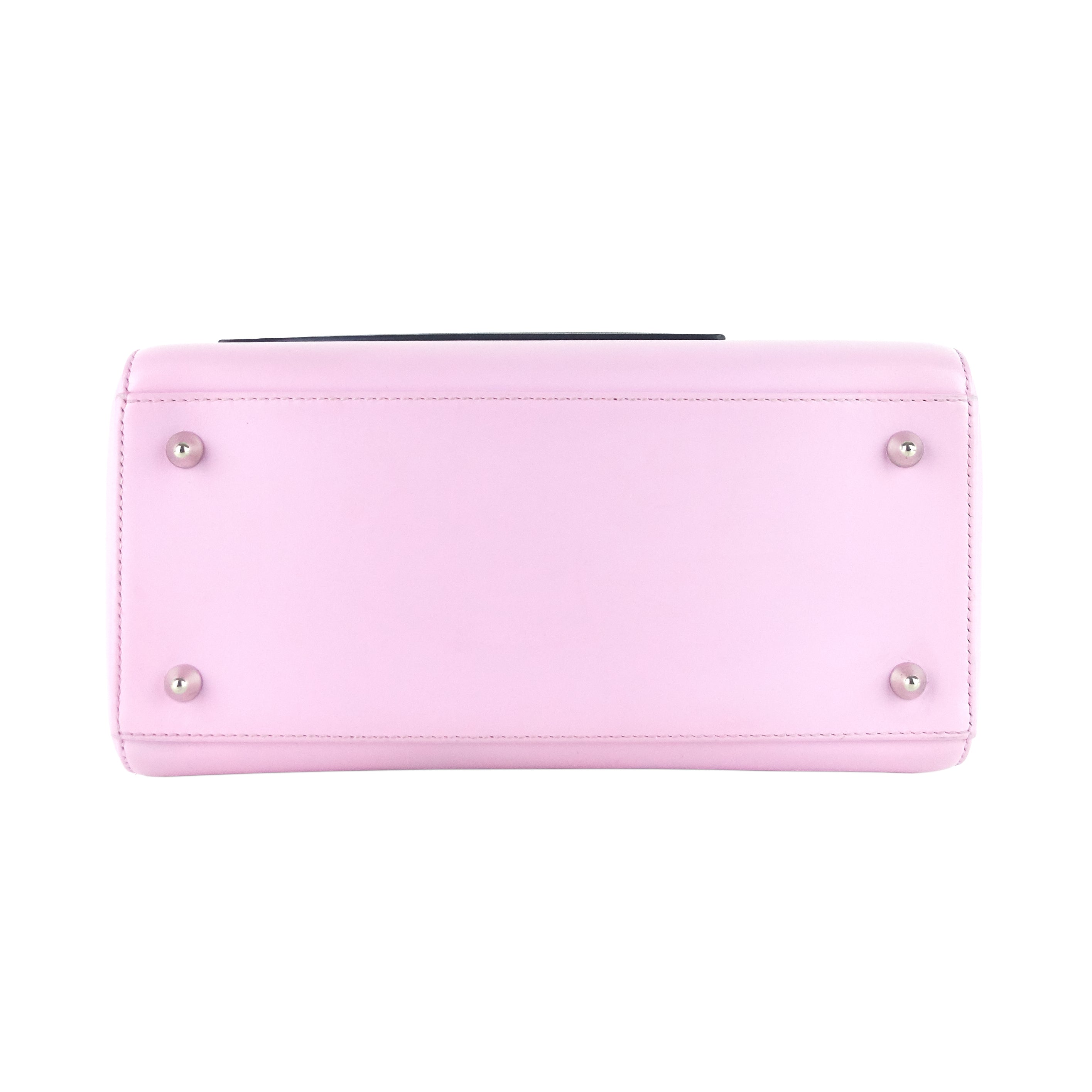 Pockets Lady Dior Medium Leather Bag
