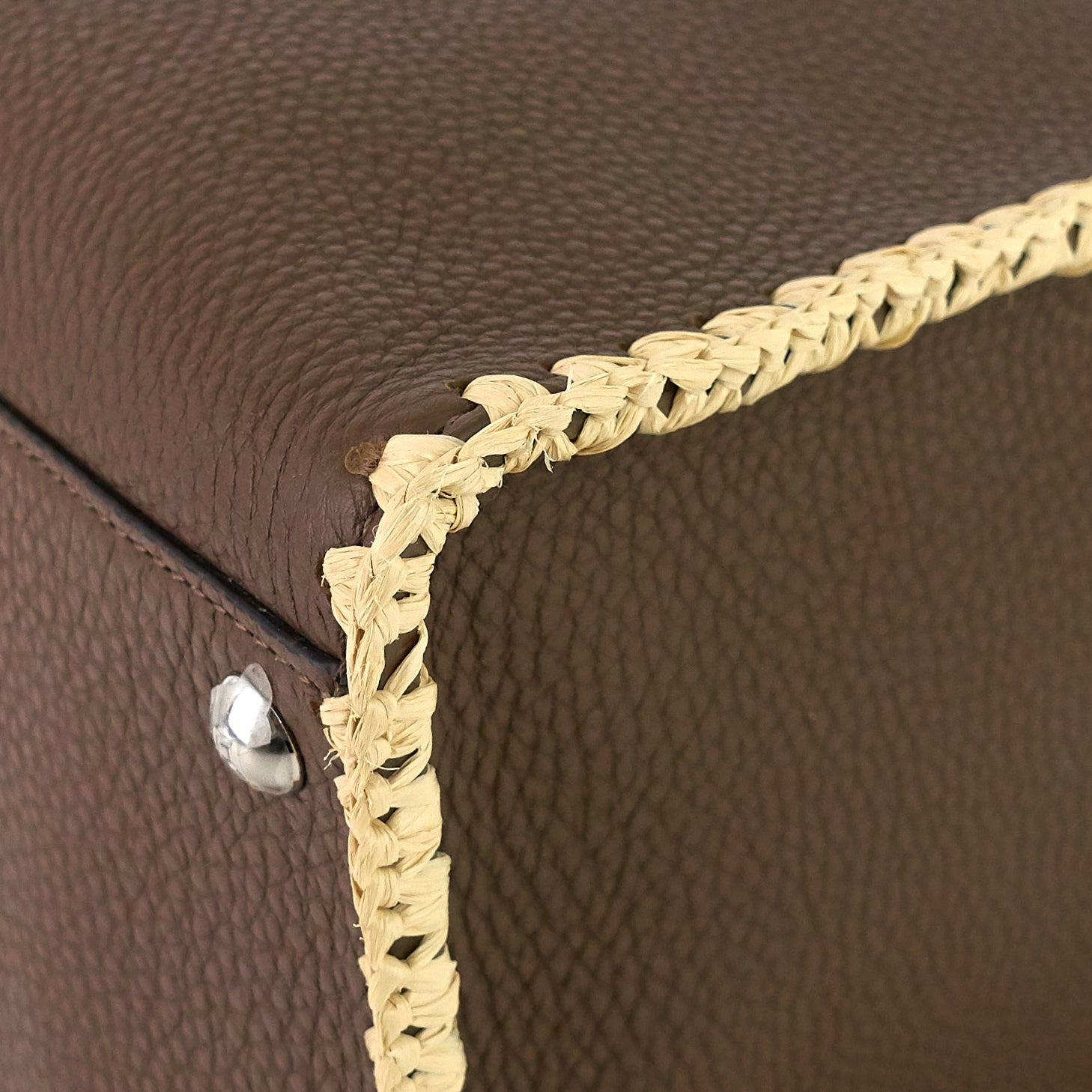 FENDI Peekaboo X-Lite Large Pebbled Calfskin and Raffia Tote Bag