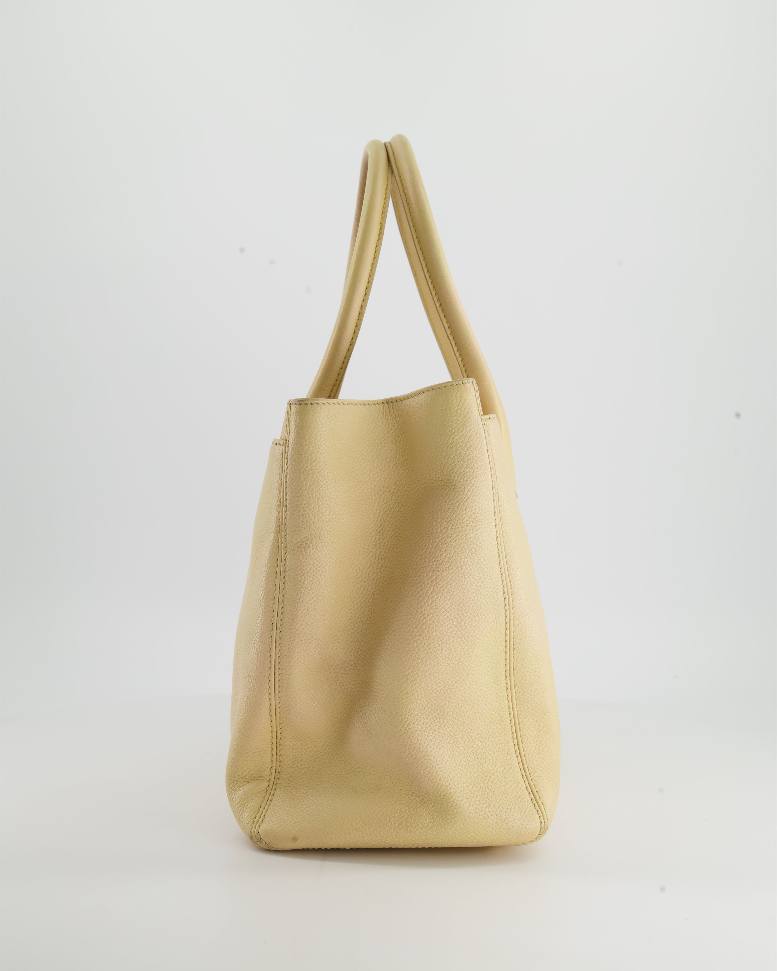 Chanel Vintage Beige Executive Tote Bag in Leather with 24K Gold Hardware