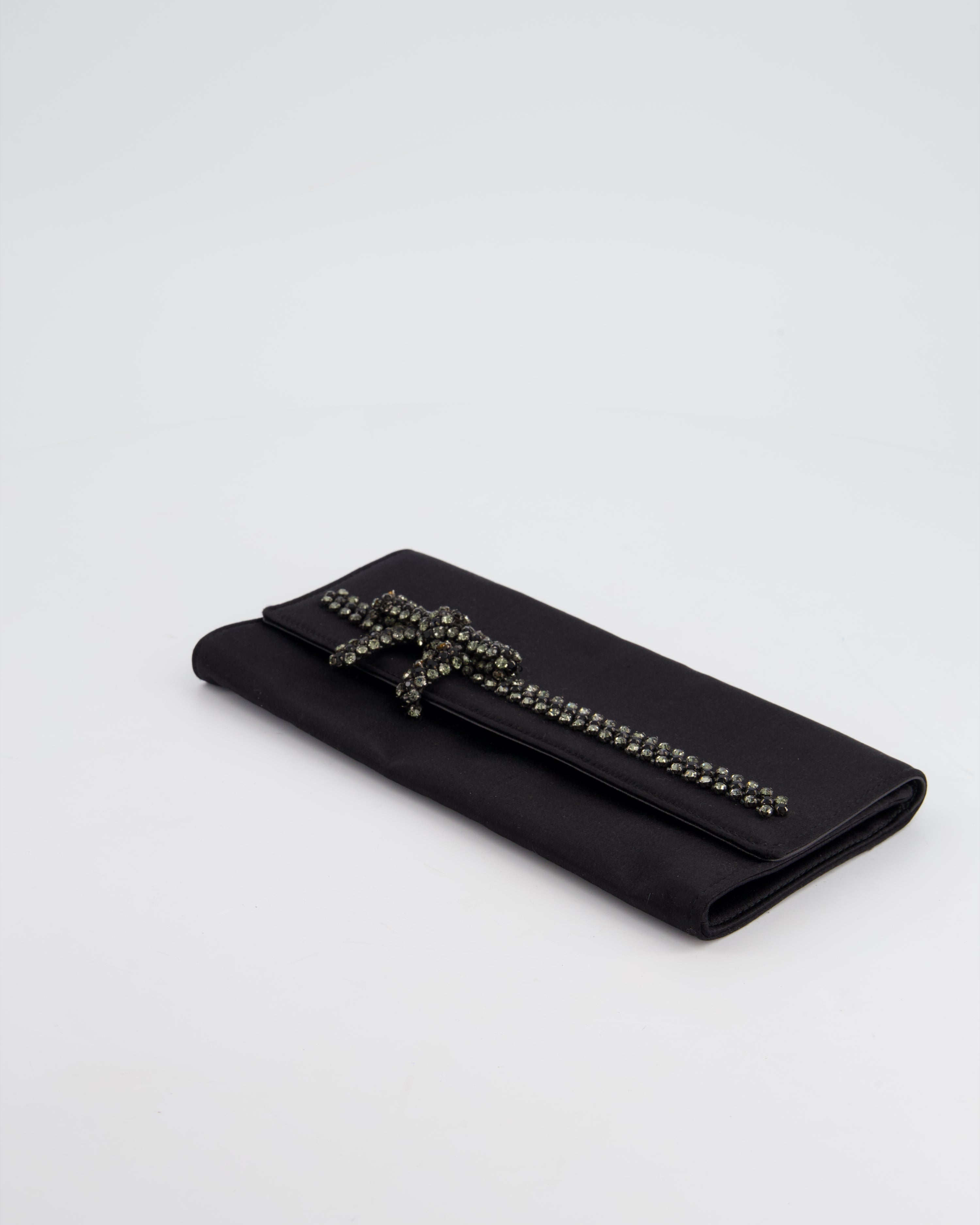 Gucci Black Rectangular Satin Clutch Bag with Embellished Bow Detail