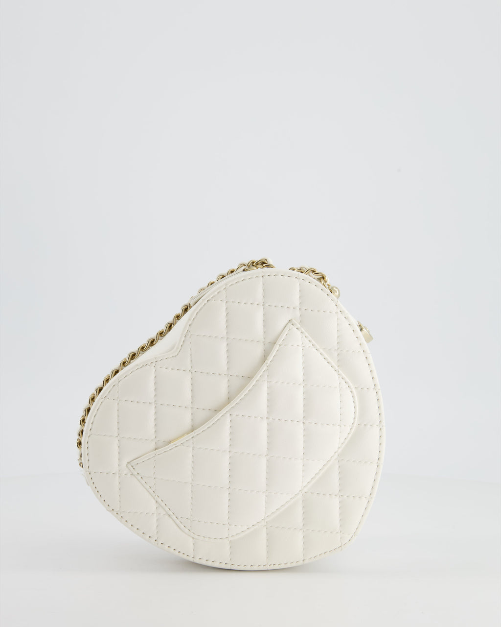 Chanel White Medium Heart Bag in Lambskin Leather with Champagne Gold Hardware