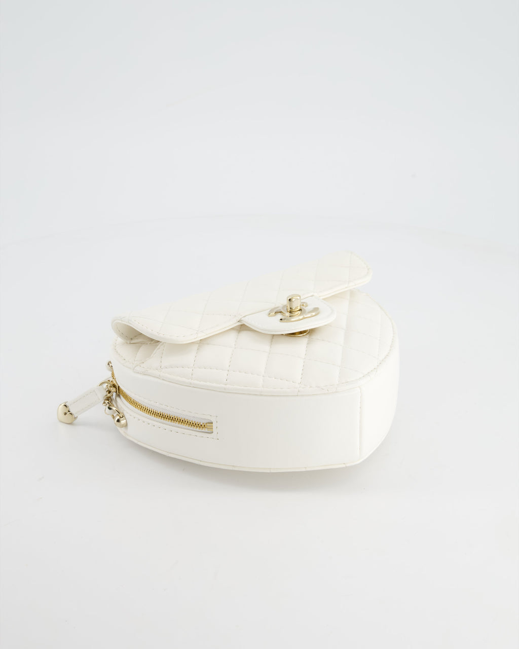 Chanel White Medium Heart Bag in Lambskin Leather with Champagne Gold Hardware