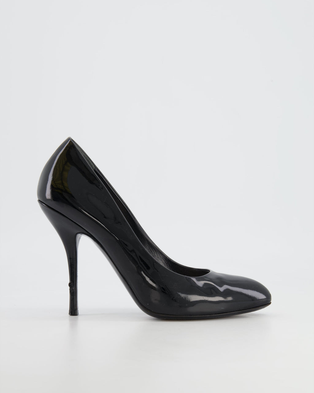 Gucci Black Patent Leather Pumps Size EU 38