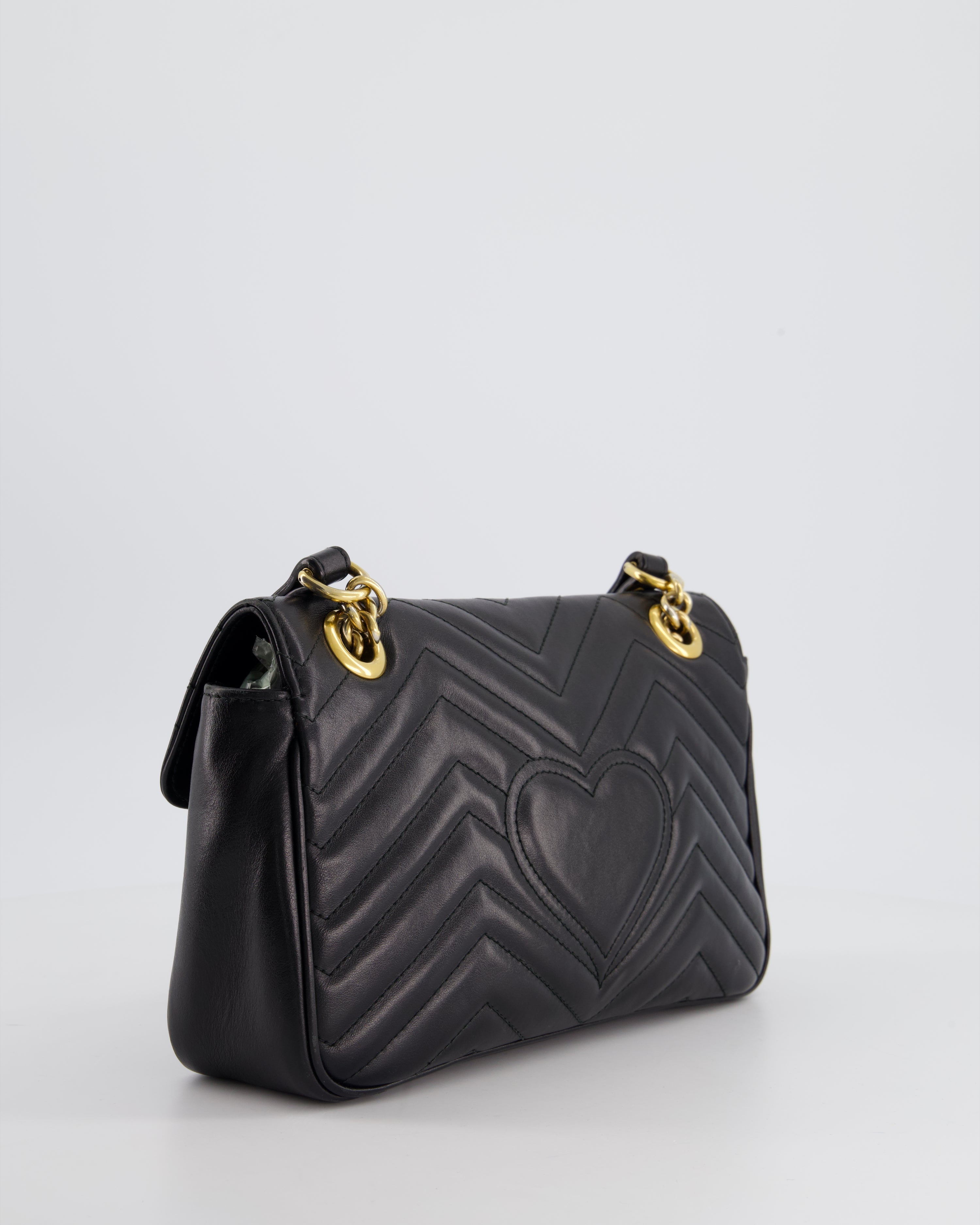 Gucci Black Small GG Marmont Shoulder Bag in Matelassé Chevron Leather