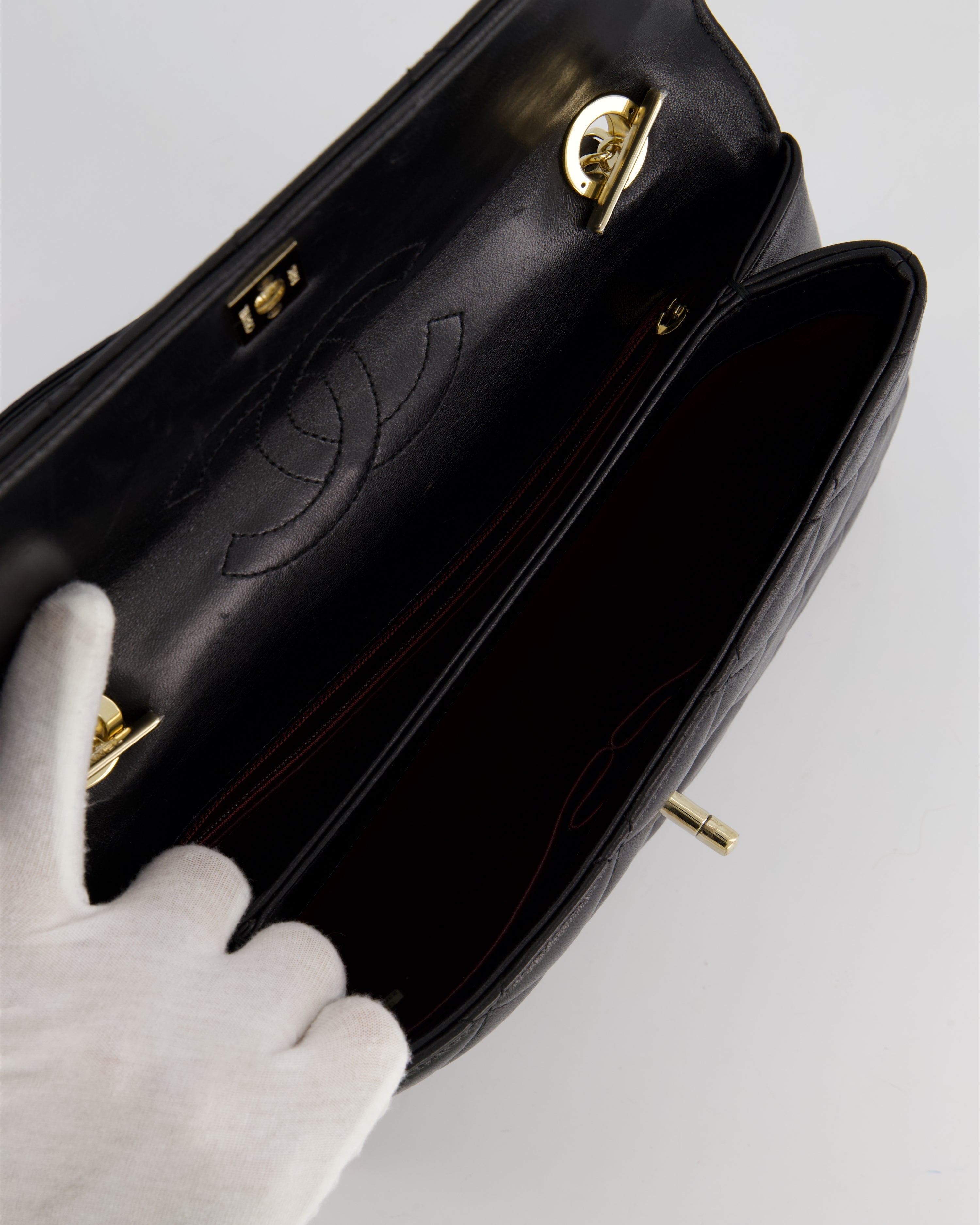 Chanel Black Trendy CC Shoulder Bag in Lambskin Leather with Champagne Gold Hardware