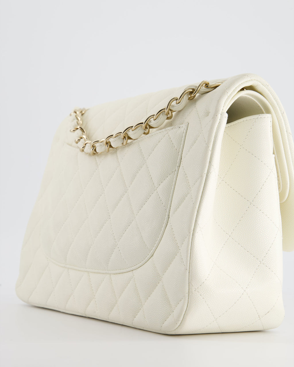Chanel White Jumbo Classic Double Flap Bag in Shiny Caviar Leather with Champagne Gold Hardware RRP £9,240