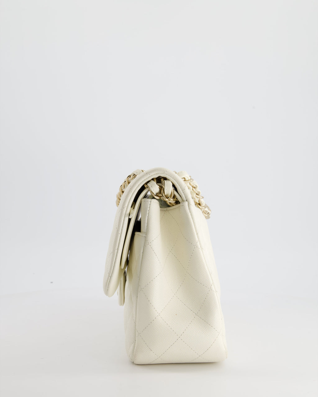 Chanel White Jumbo Classic Double Flap Bag in Shiny Caviar Leather with Champagne Gold Hardware RRP £9,240