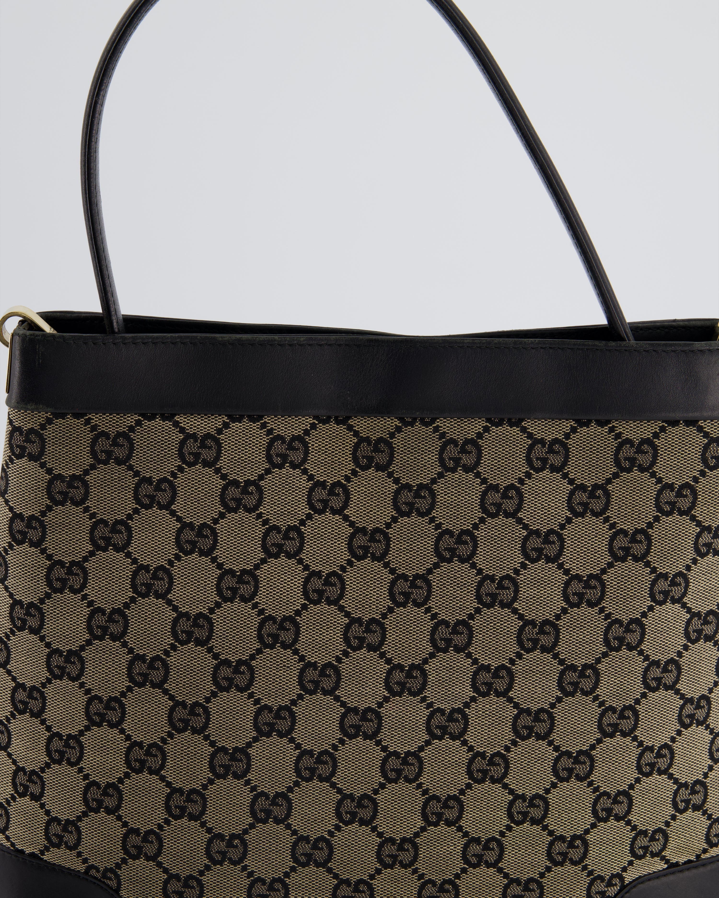 *VINTAGE* Gucci Black Monogram Shoulder Bag with Silver Hardware