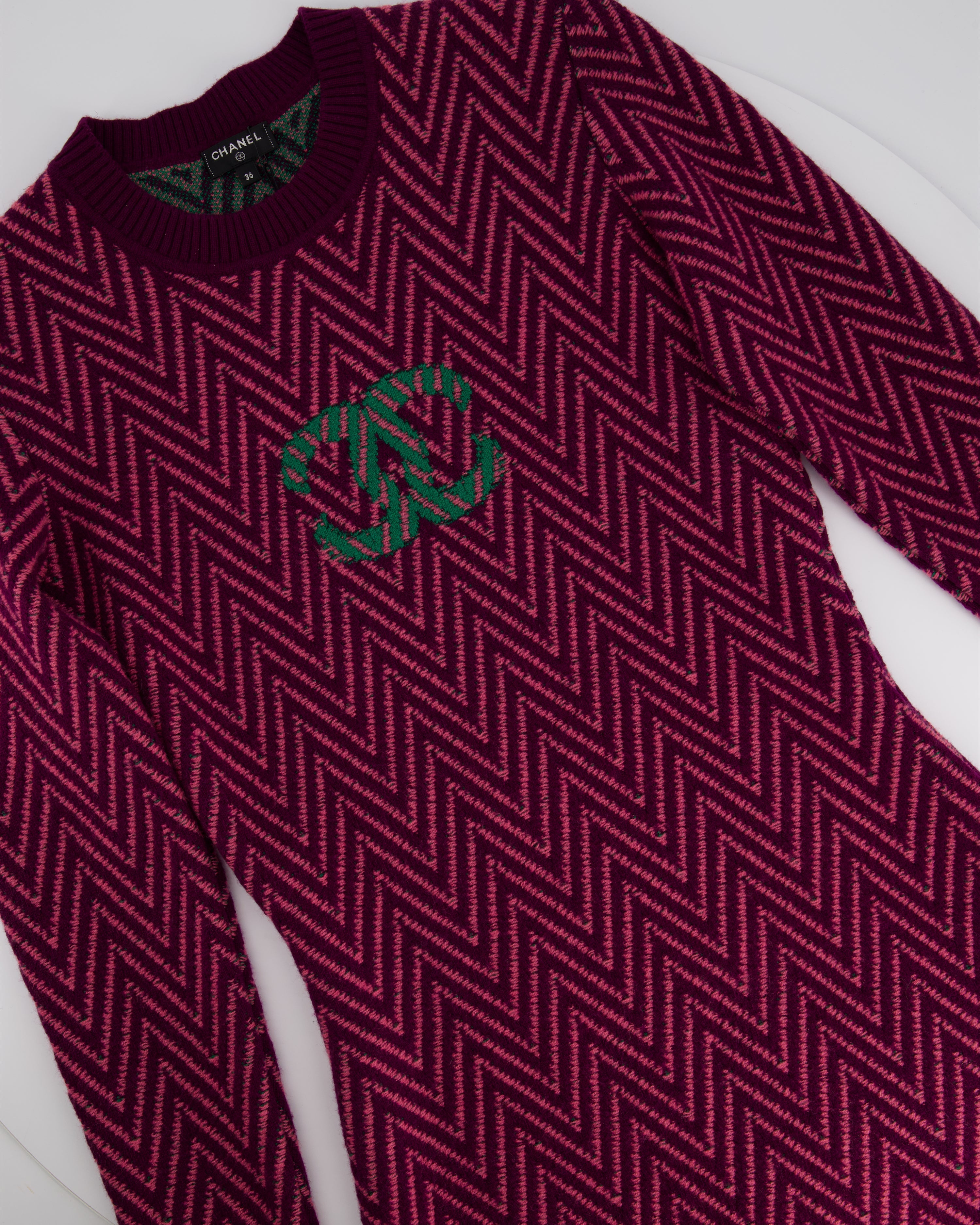 Chanel FW/21 Purple, Green Zig Zag Cashmere Dress with CC Logo Size FR 36 (UK 8)