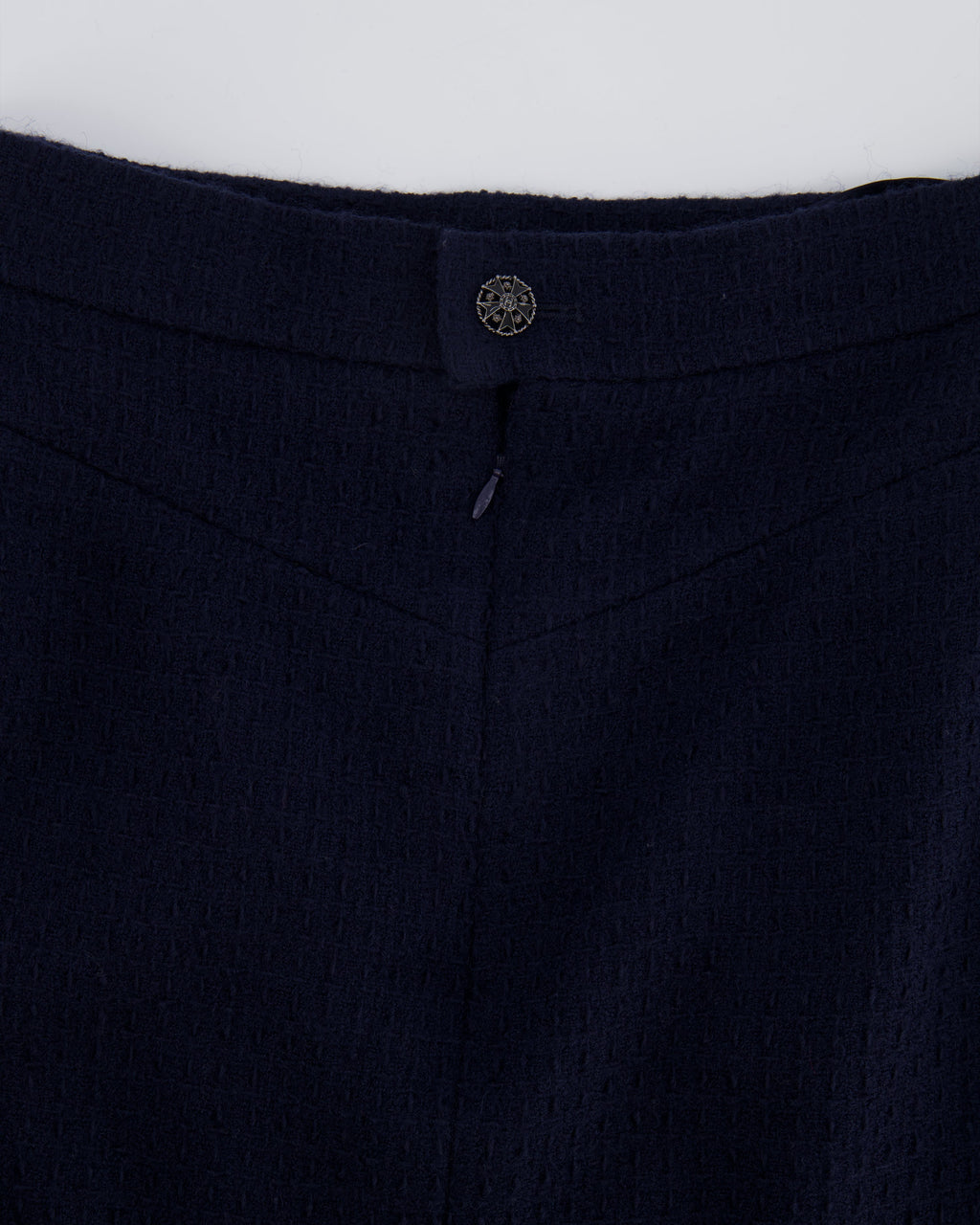 Chanel 08A Navy Tweed Jacket and Midi Skirt Set with Silver CC Logo Details Size FR 42 (UK 14)