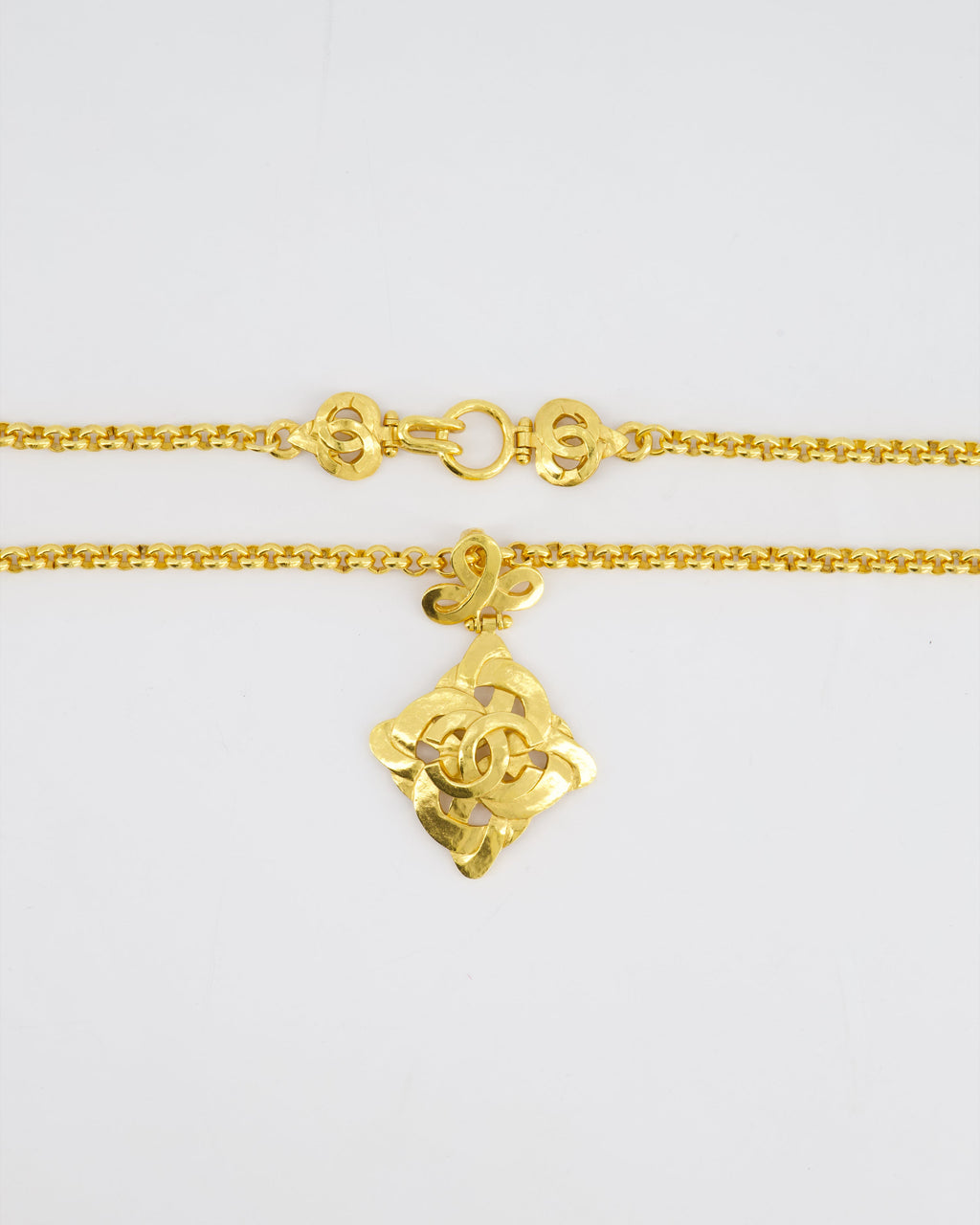 Chanel 97P Vintage Gold Pendant Necklace With CC Detail
