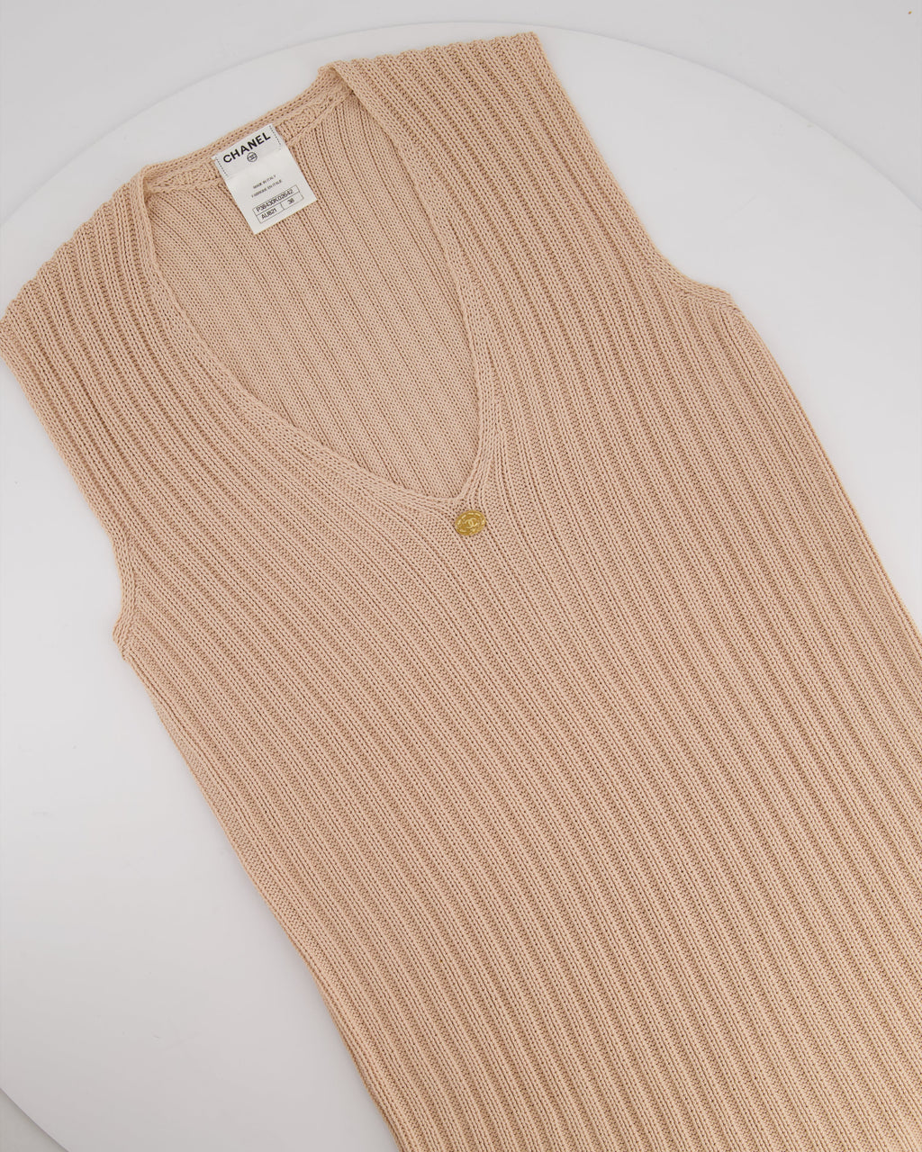 Chanel Baby Pink Knitted Sleeveless Vest with Gold CC Button Detail FR 38 (UK 10)