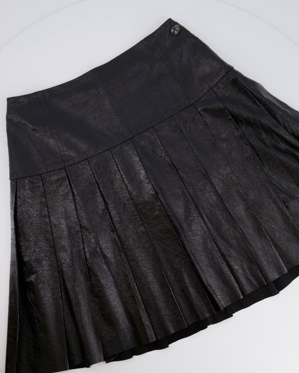 Chanel Fall 2013 Black Distressed Lambskin Leather Pleated Mini Skirt with Silver and Black Globe CC Logo Button Detail Size FR 34 (UK 6)