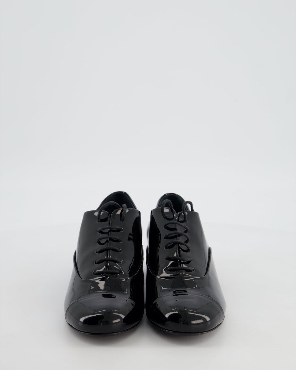 Chanel Black Patent Leather Lace Up Shoes with Pearl and Gold CC Heel Detail Size EU 36.5