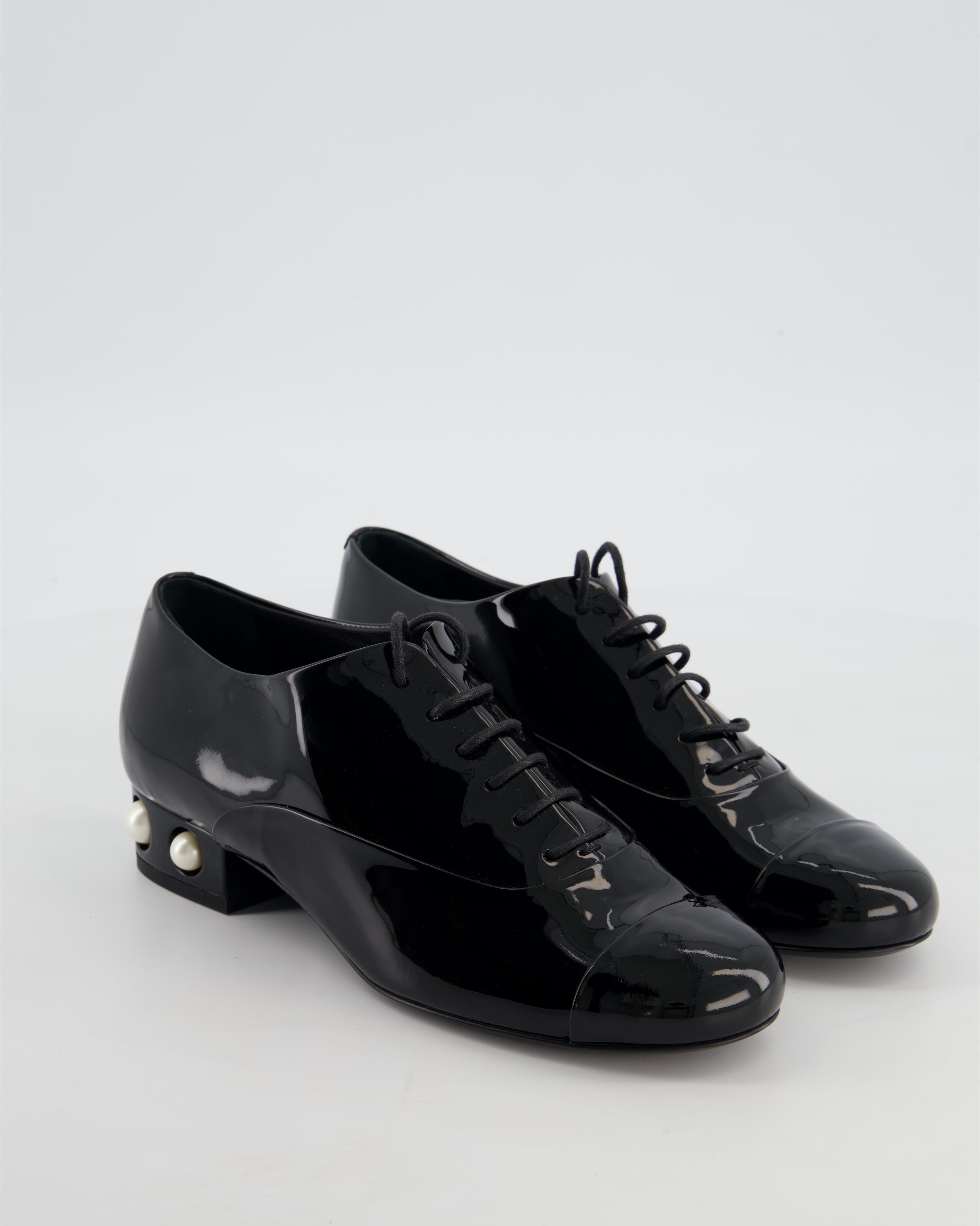 Chanel Black Patent Leather Lace Up Shoes with Pearl and Gold CC Heel Detail Size EU 36.5