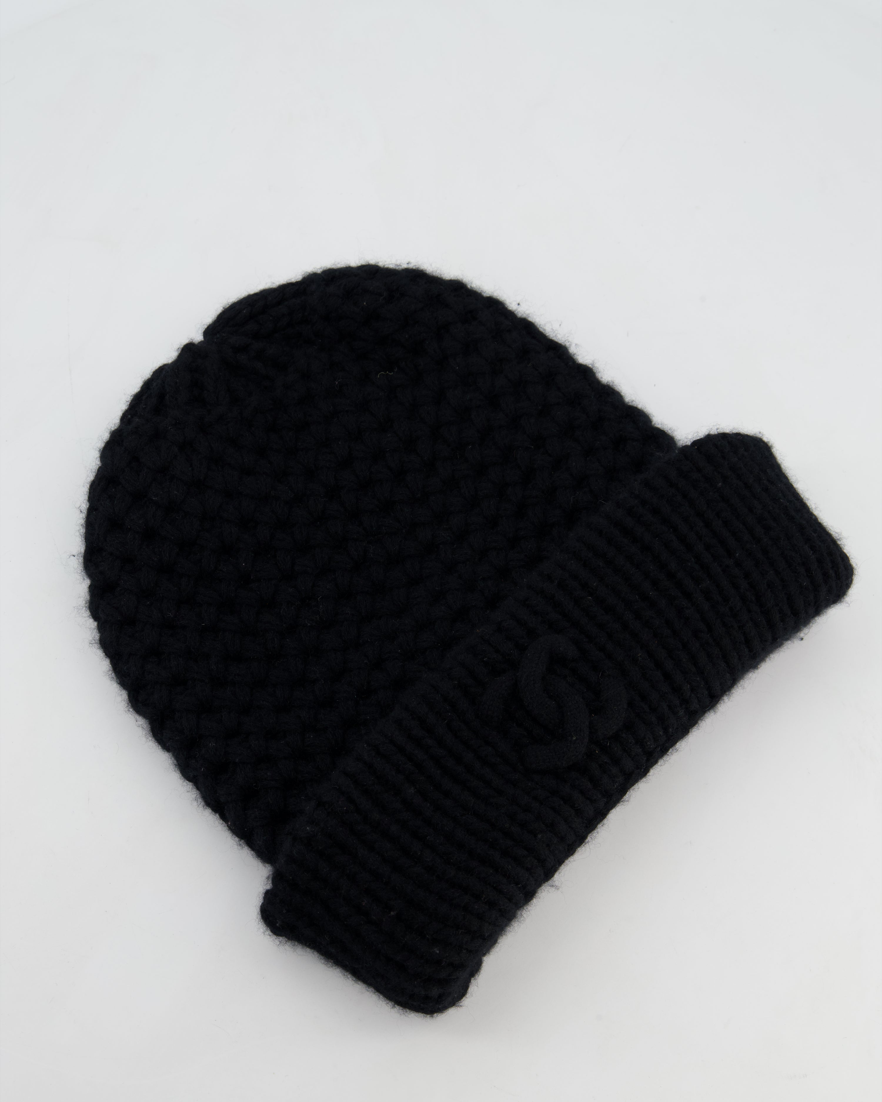 Chanel Black Cashmere Beanie Hat with CC Logo OS
