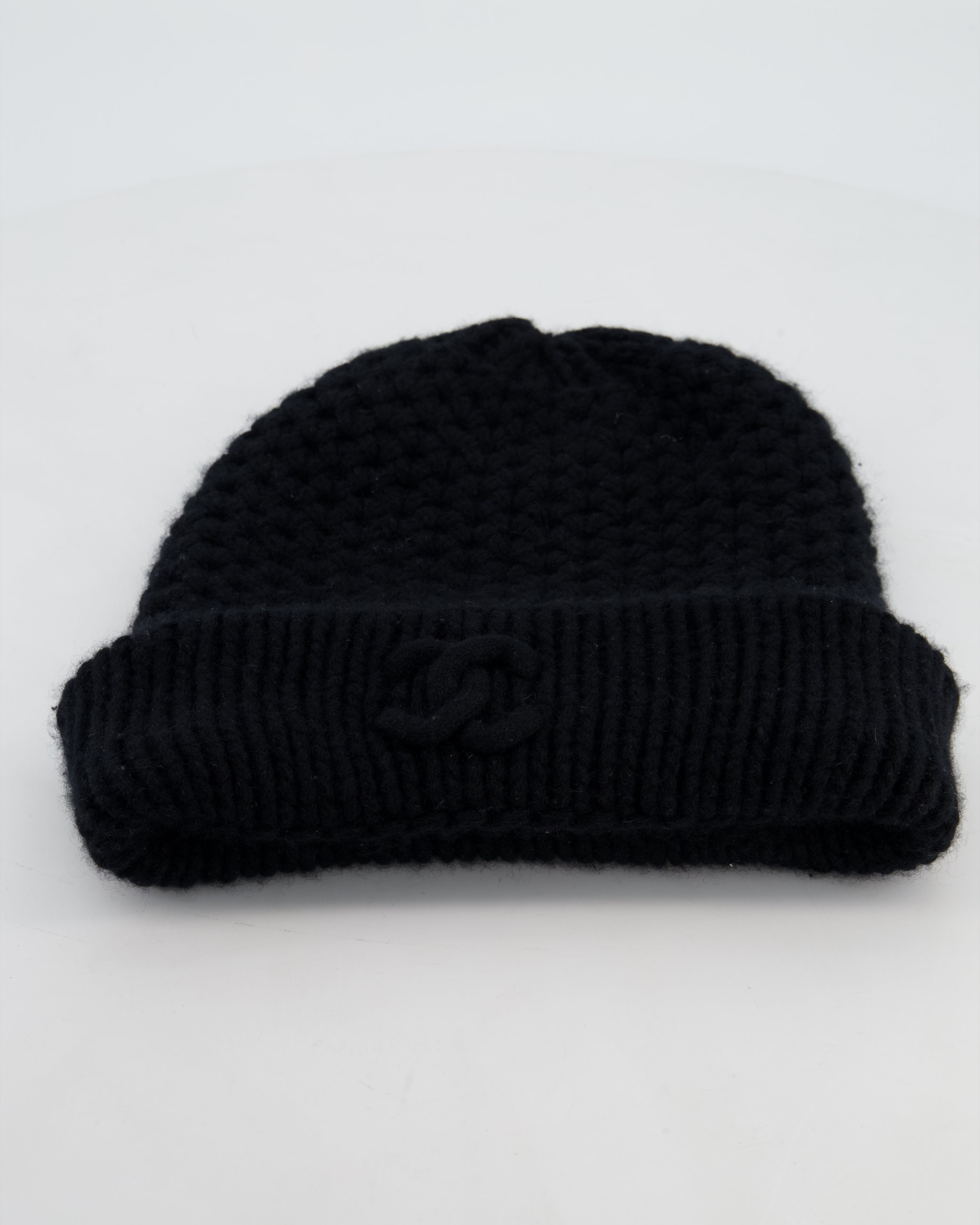 Chanel Black Cashmere Beanie Hat with CC Logo OS