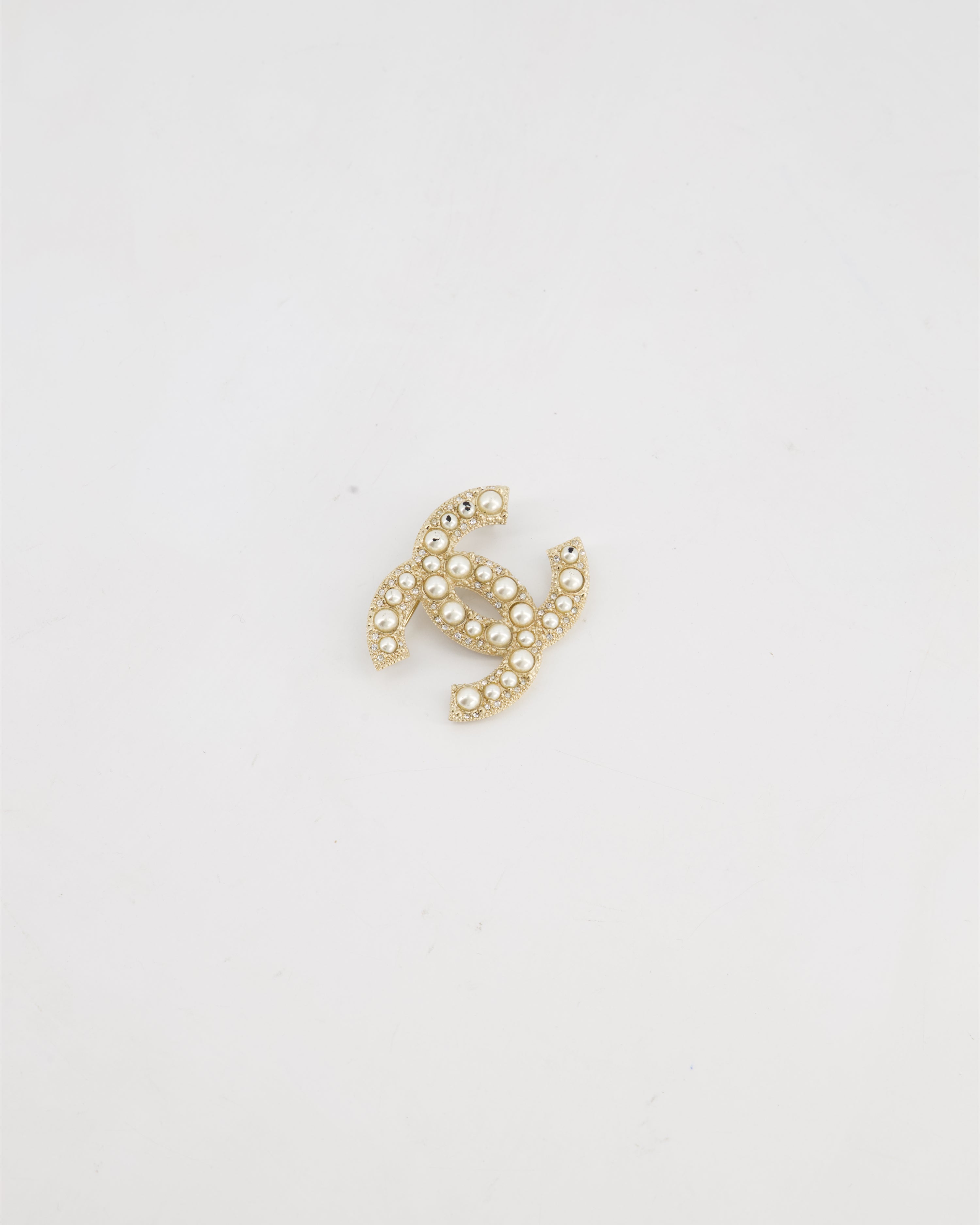 Chanel Champagne Gold CC Brooch with Embellished Pearls Detail