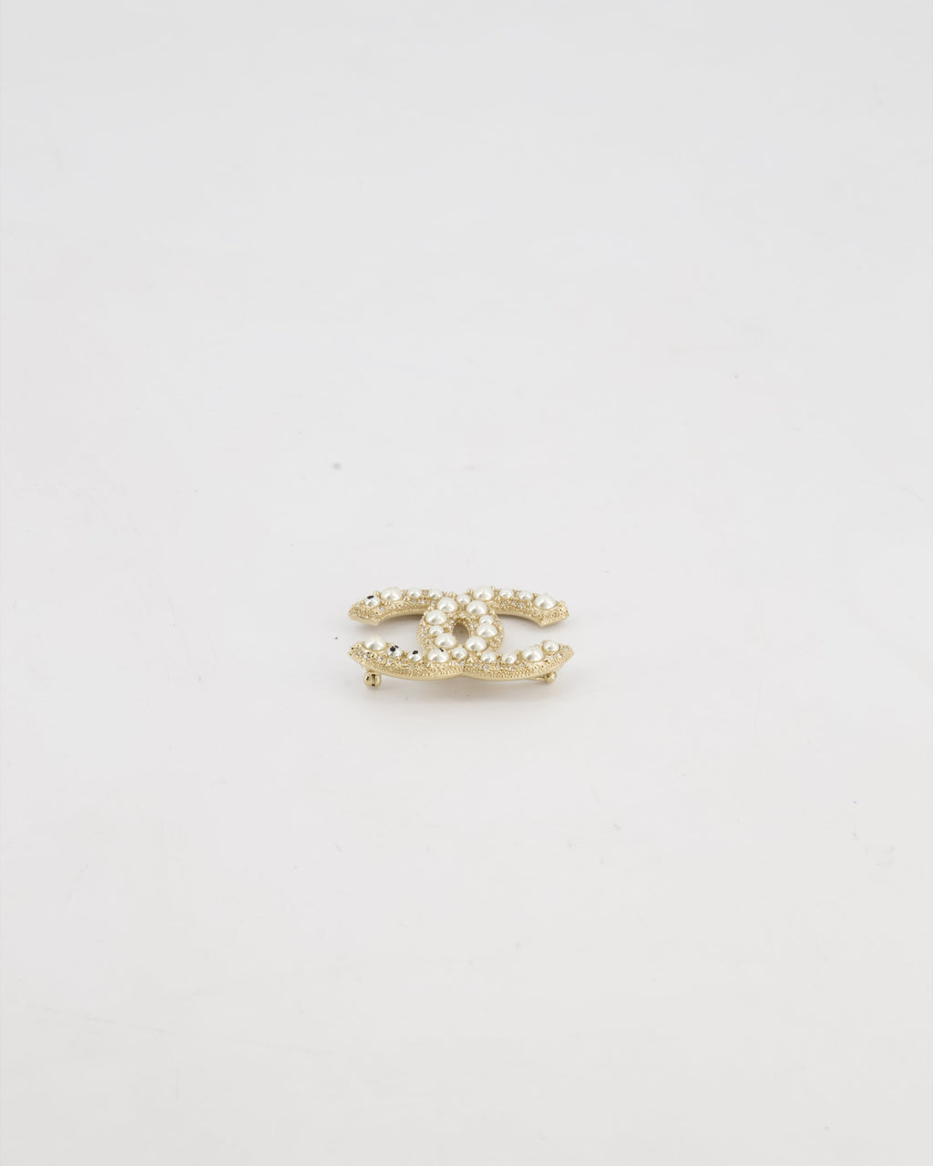 Chanel Champagne Gold CC Brooch with Embellished Pearls Detail