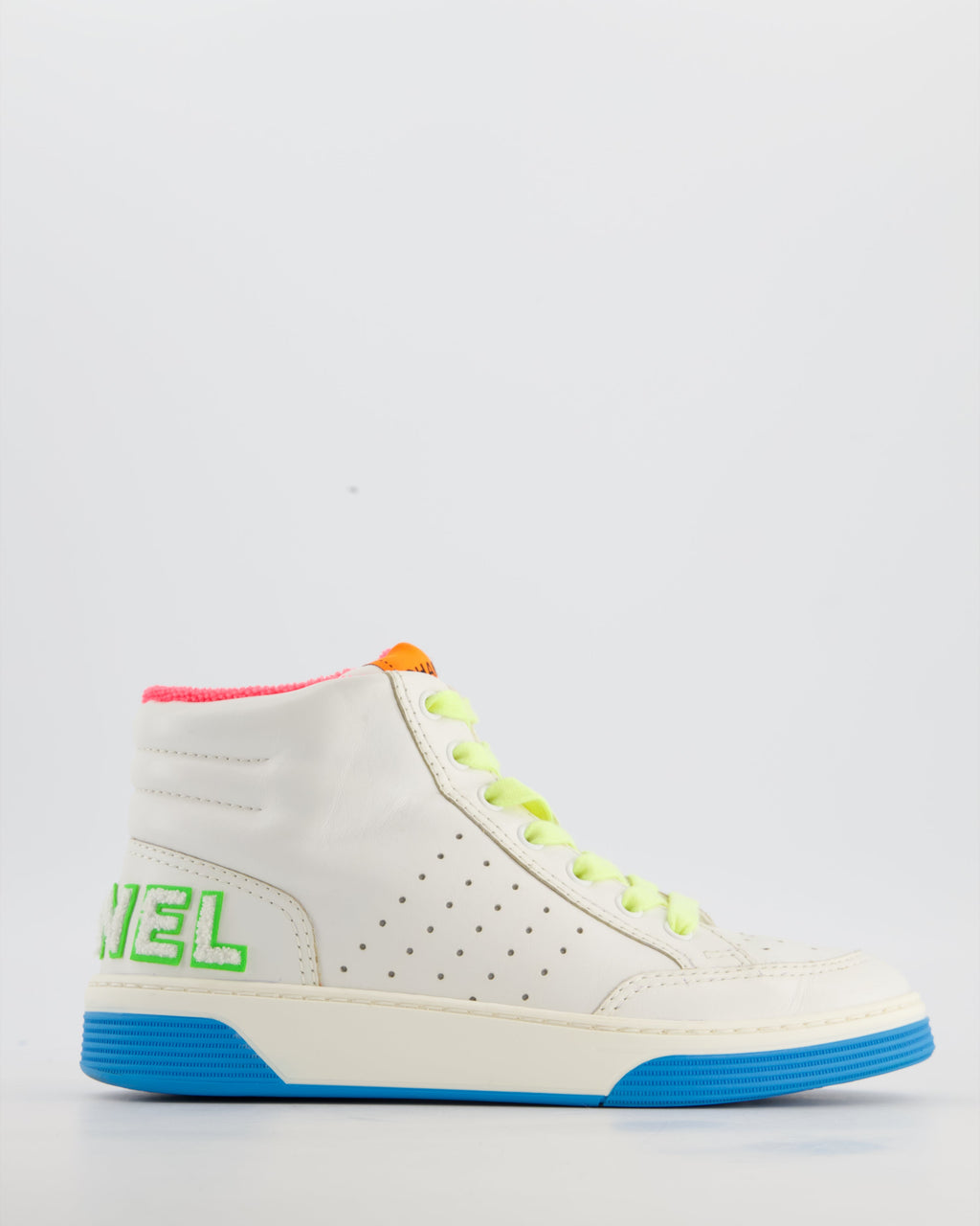 Chanel 20/P White Calfskin and Multicolour Trainers with Logo Detail Size EU 38.5