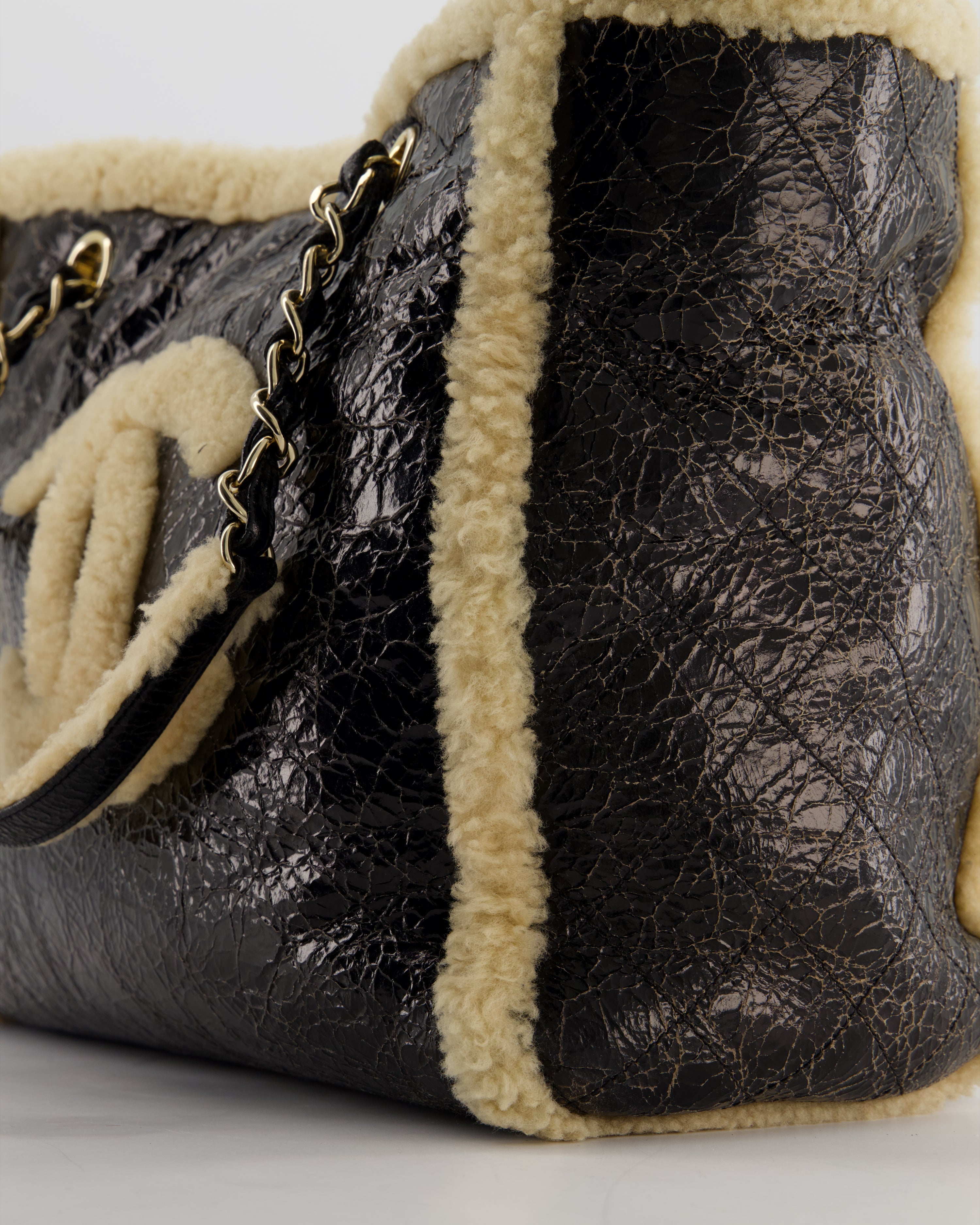 Chanel Black Shiny Crumpled Shearling CC Mania Deauville Tote Bag with Champagne Gold Hardware