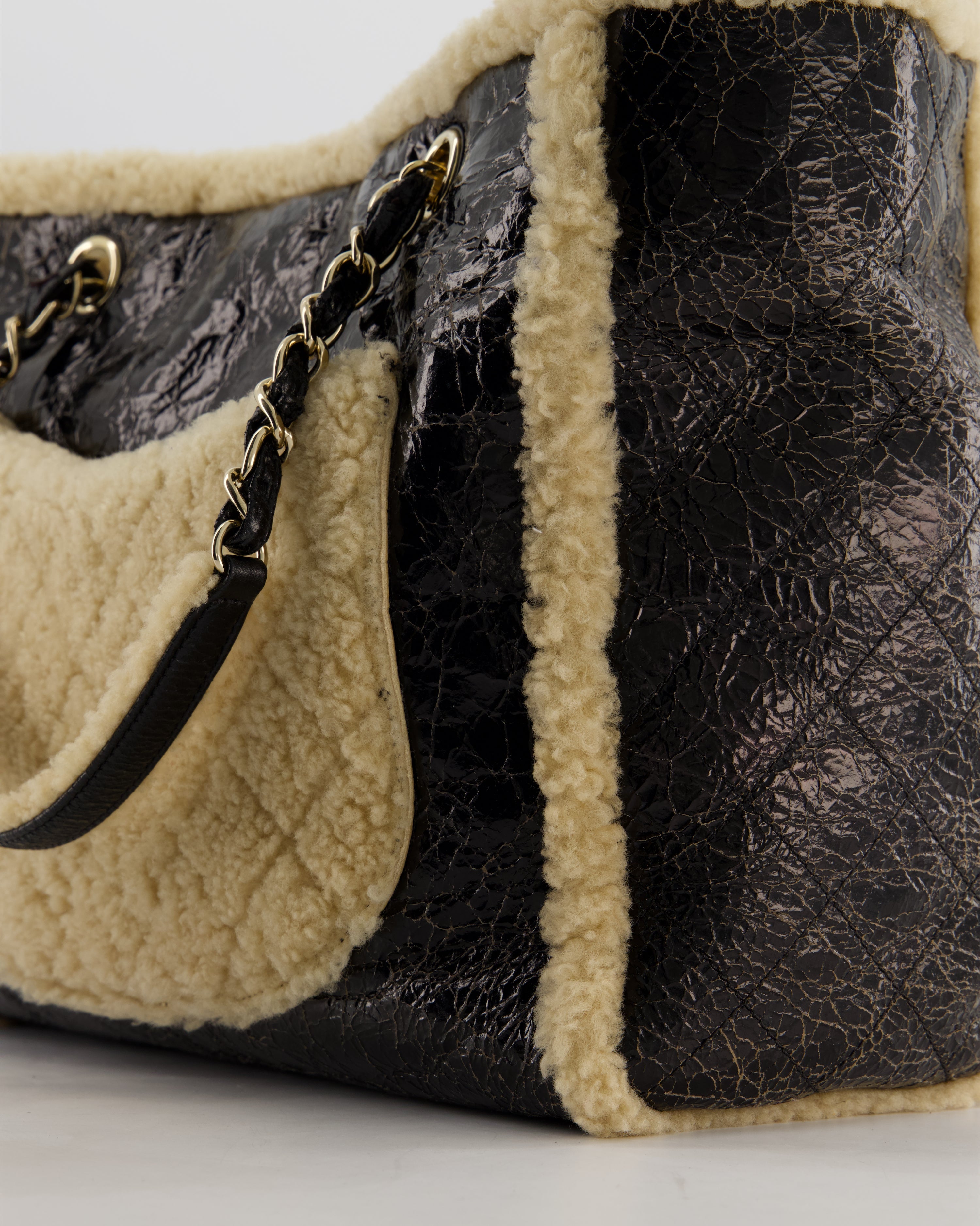 Chanel Black Shiny Crumpled Shearling CC Mania Deauville Tote Bag with Champagne Gold Hardware