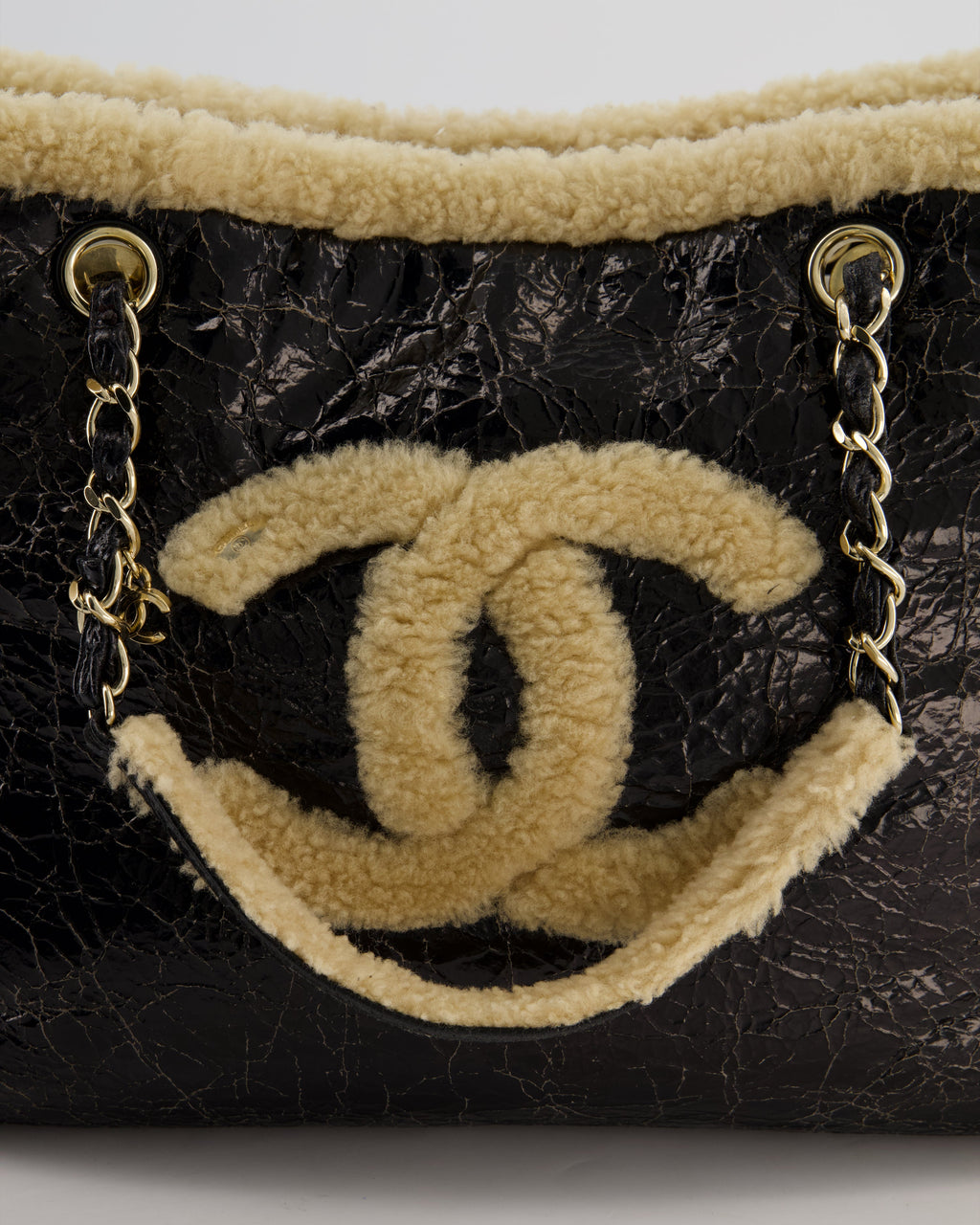 Chanel Black Shiny Crumpled Shearling CC Mania Deauville Tote Bag with Champagne Gold Hardware