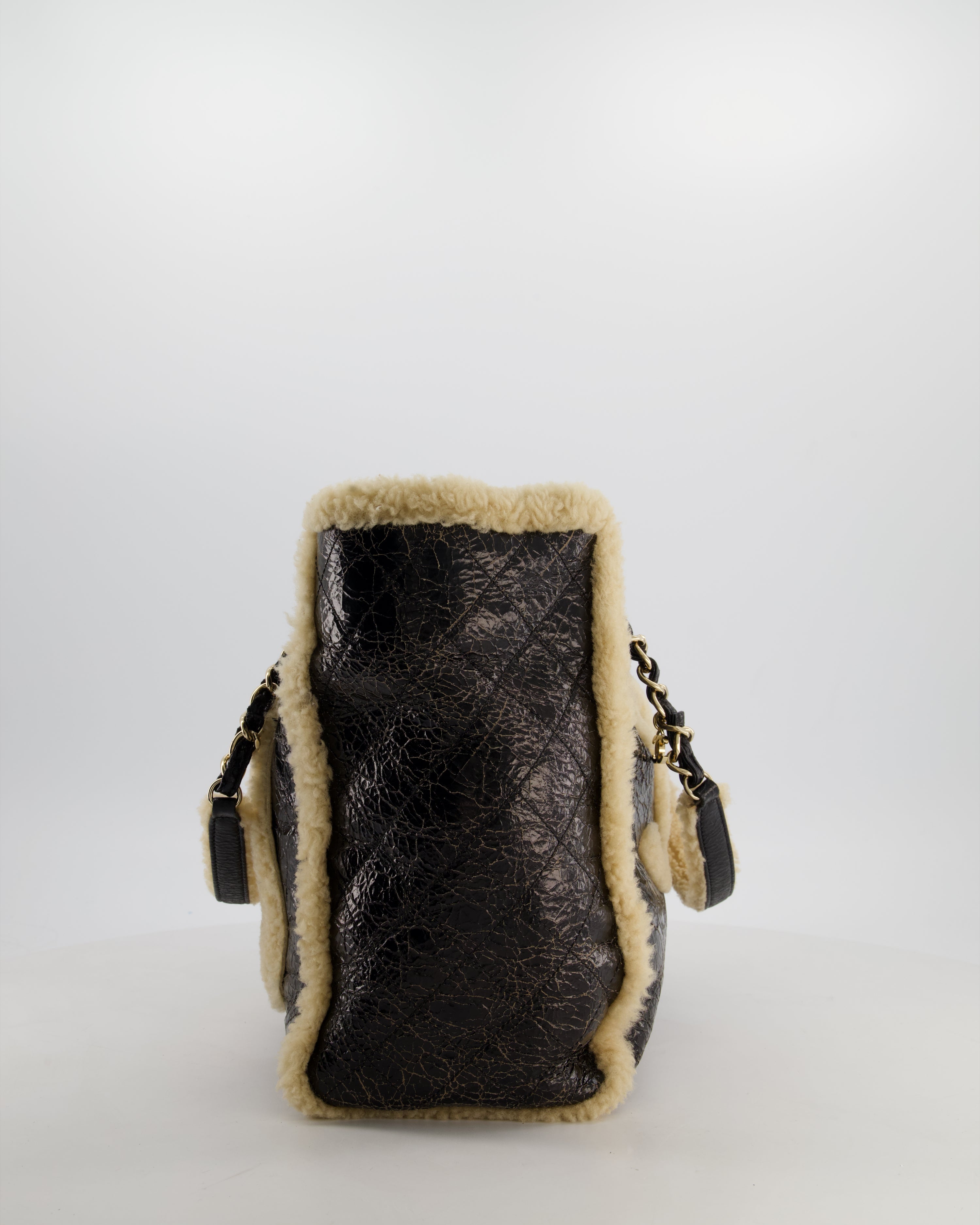 Chanel Black Shiny Crumpled Shearling CC Mania Deauville Tote Bag with Champagne Gold Hardware