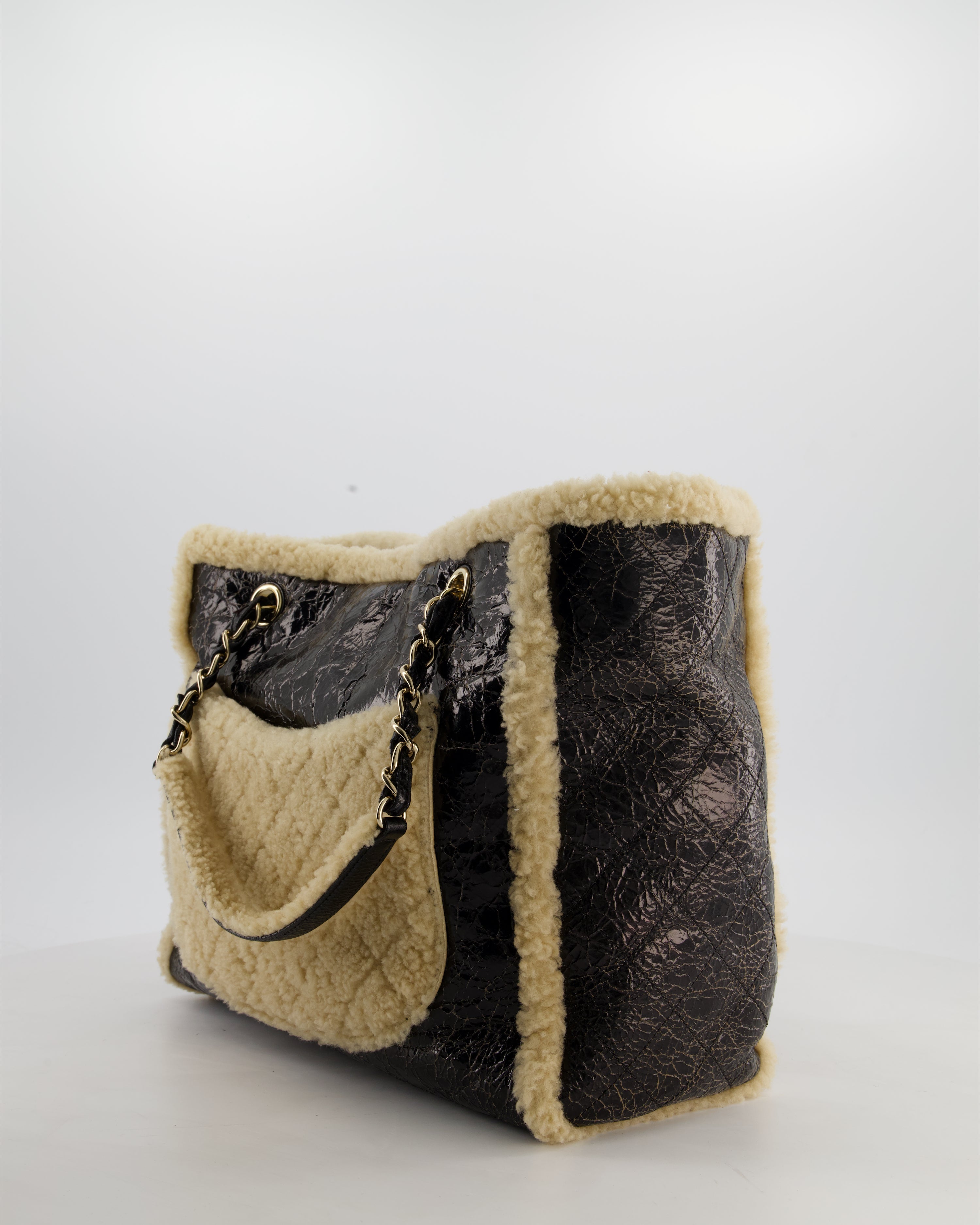Chanel Black Shiny Crumpled Shearling CC Mania Deauville Tote Bag with Champagne Gold Hardware