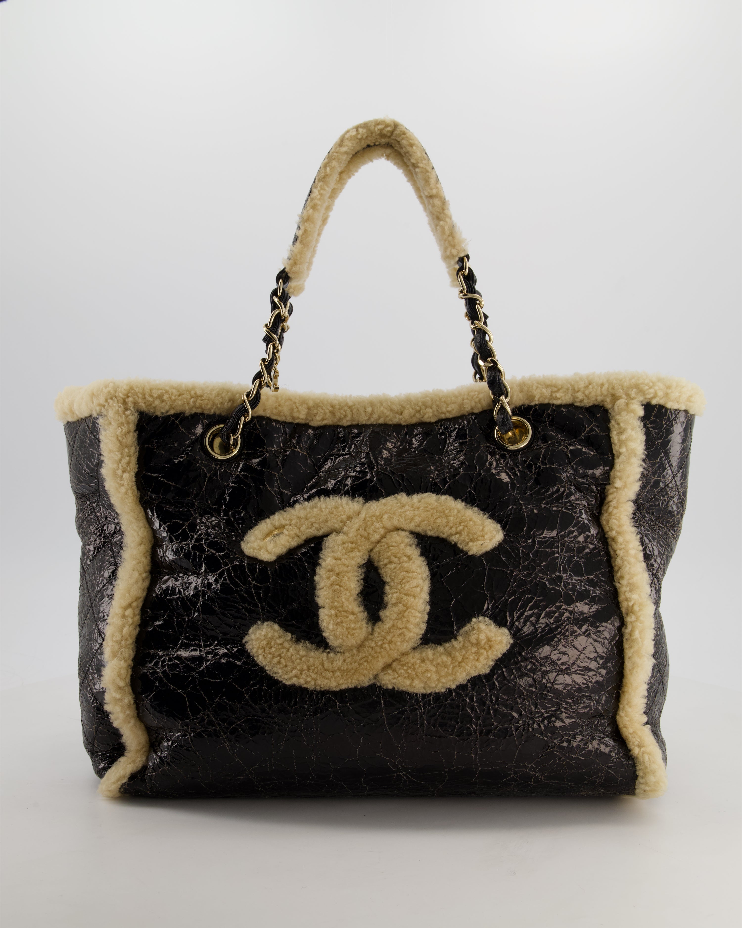 Chanel Black Shiny Crumpled Shearling CC Mania Deauville Tote Bag with Champagne Gold Hardware