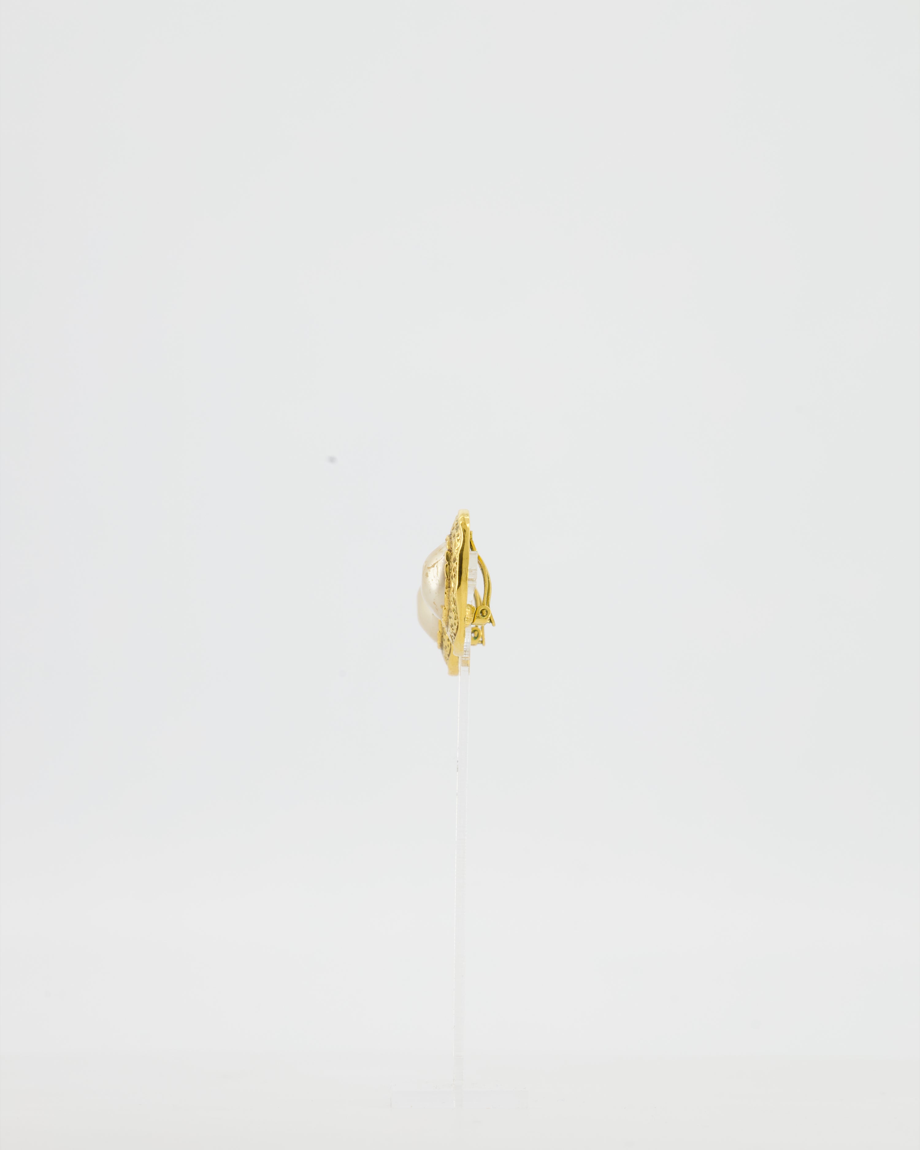 Chanel Vintage Gold-Plated Clip-on Earrings with a Simulated Pearl Centre
