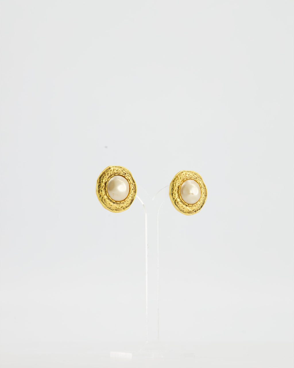 Chanel Vintage Gold-Plated Clip-on Earrings with a Simulated Pearl Centre