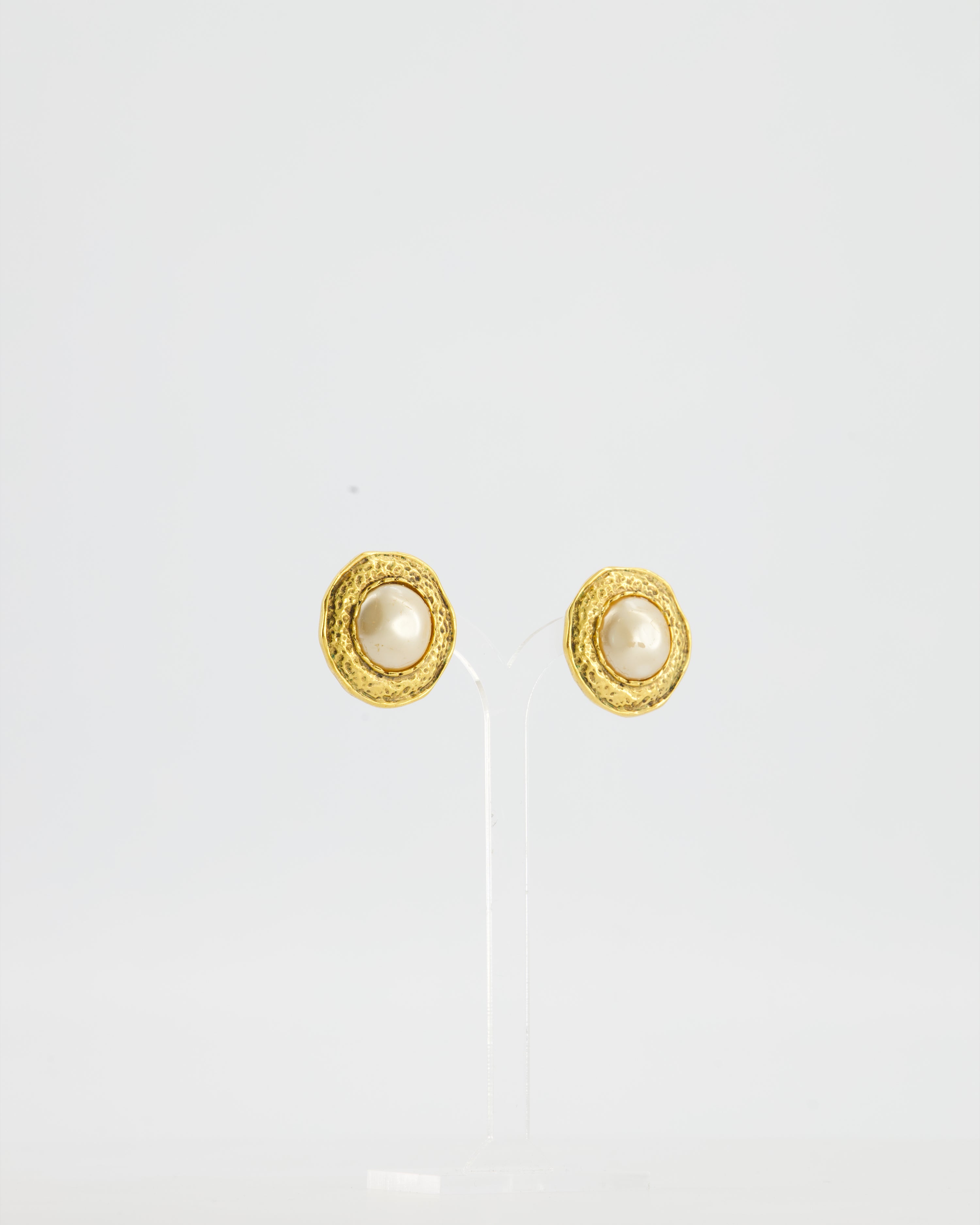 Chanel Vintage Gold-Plated Clip-on Earrings with a Simulated Pearl Centre
