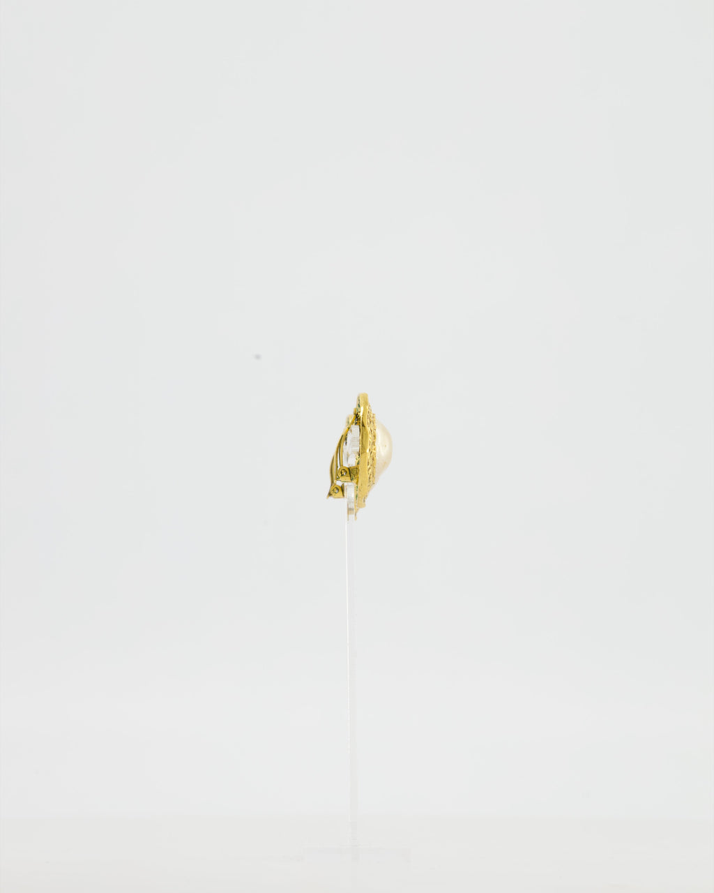Chanel Vintage Gold-Plated Clip-on Earrings with a Simulated Pearl Centre