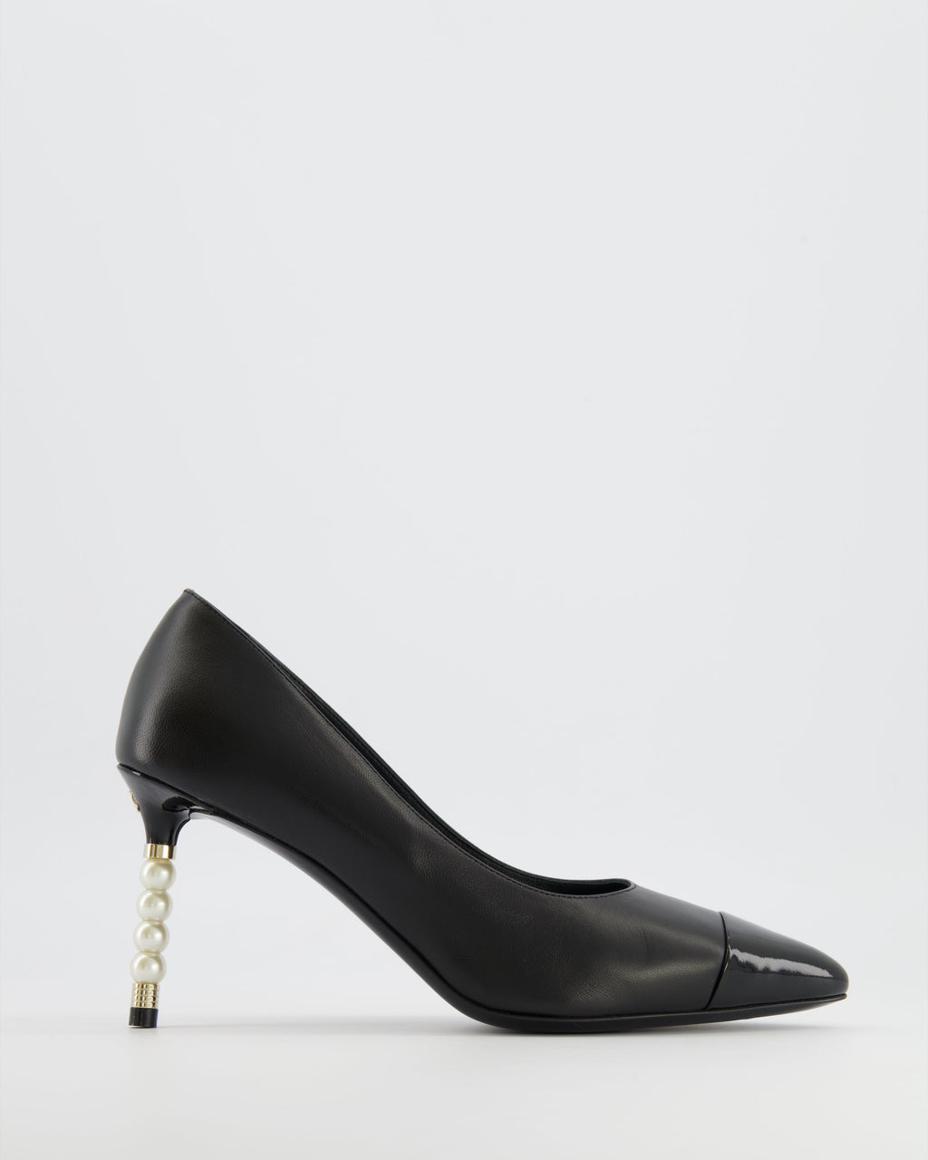 Chanel Black Leather Pumps with Patent Leather Toecap and Pearl Embellished Heel with Champagne Gold CC Logo Detail Size EU 38C