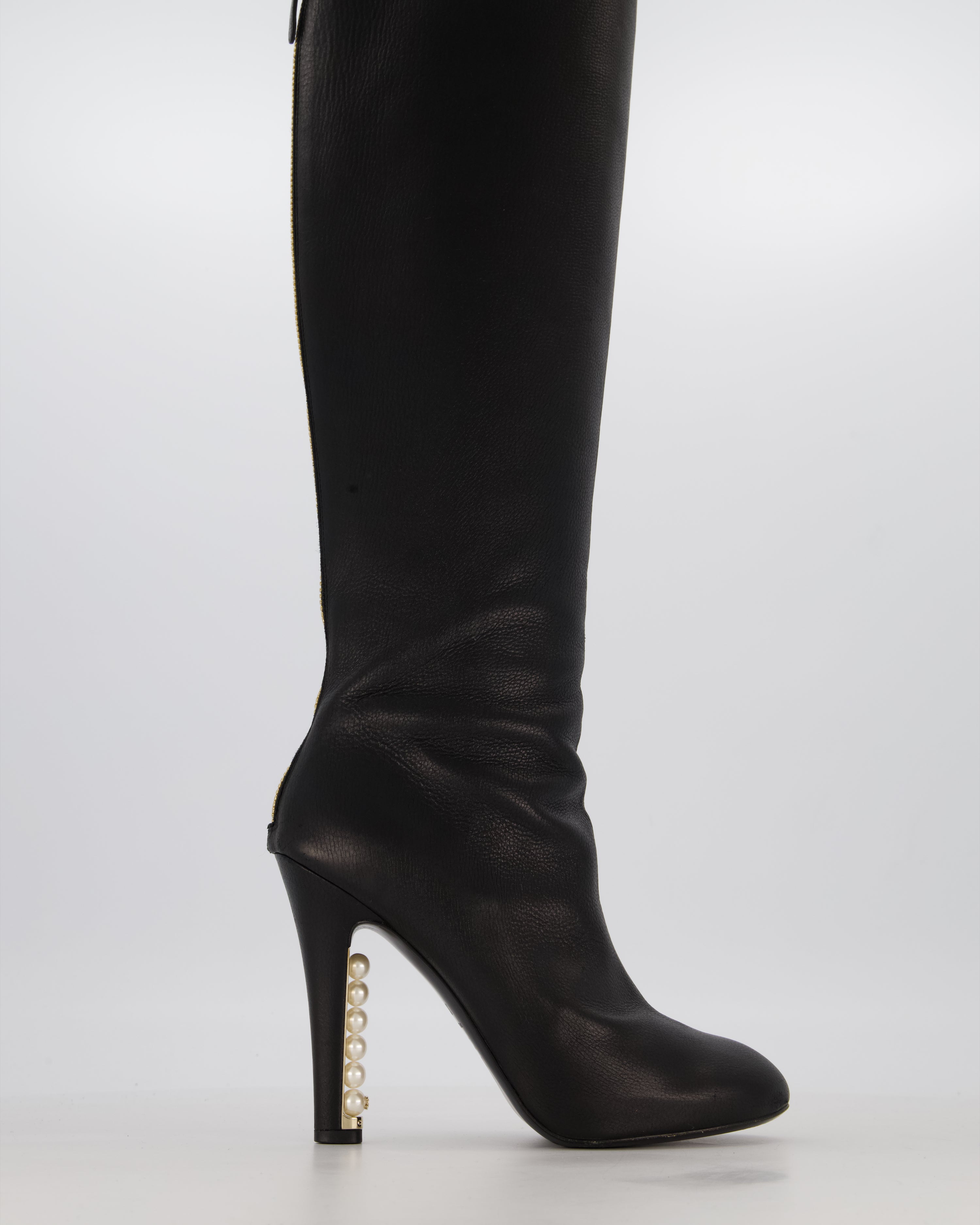 Chanel Black Knee-High Leather Boots with CC Pearl Detail Size EU 37 C