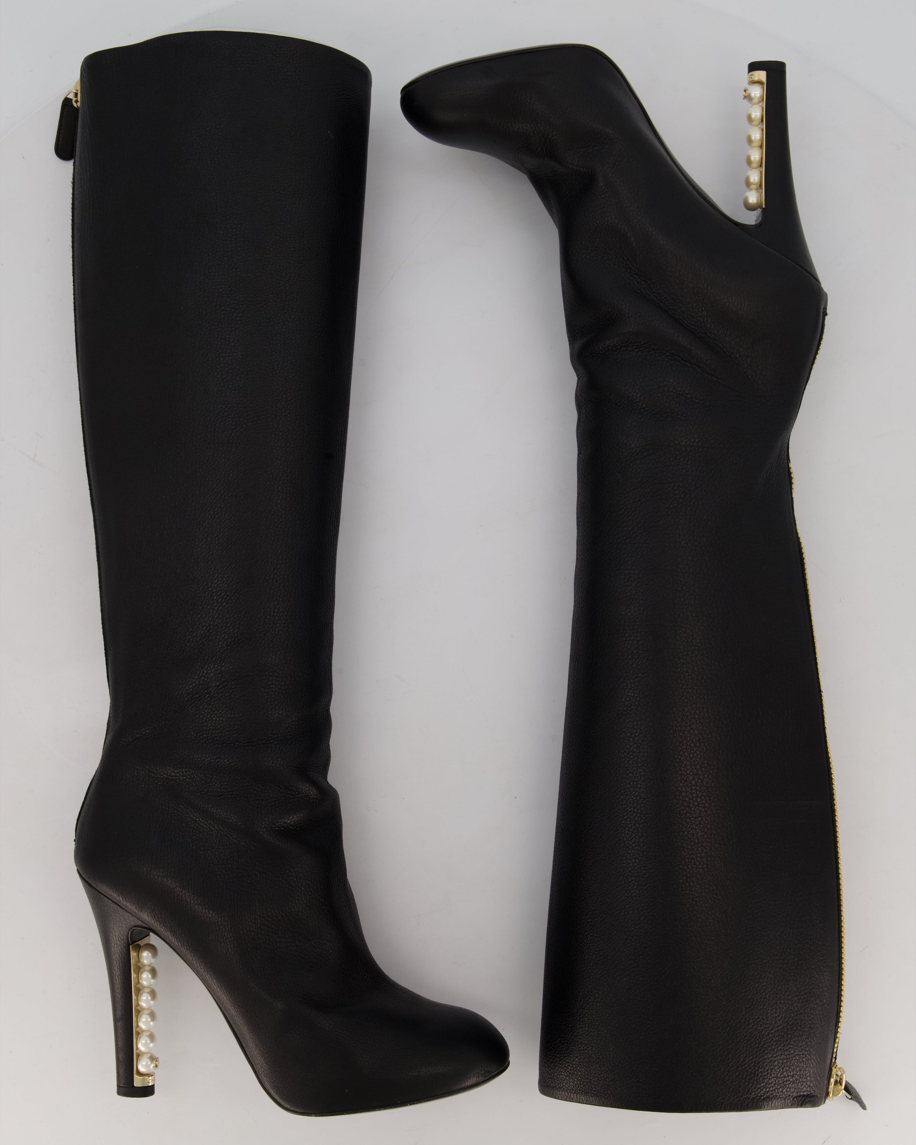 Chanel Black Knee-High Leather Boots with CC Pearl Detail Size EU 37 C