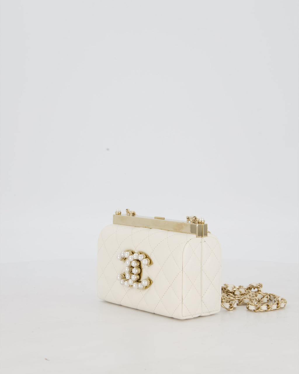 *HOT* Chanel White 2023 Métiers d'art Quilted Micro Bag in Lambskin Leather with Champagne Gold Hardware & Pearl CC Details