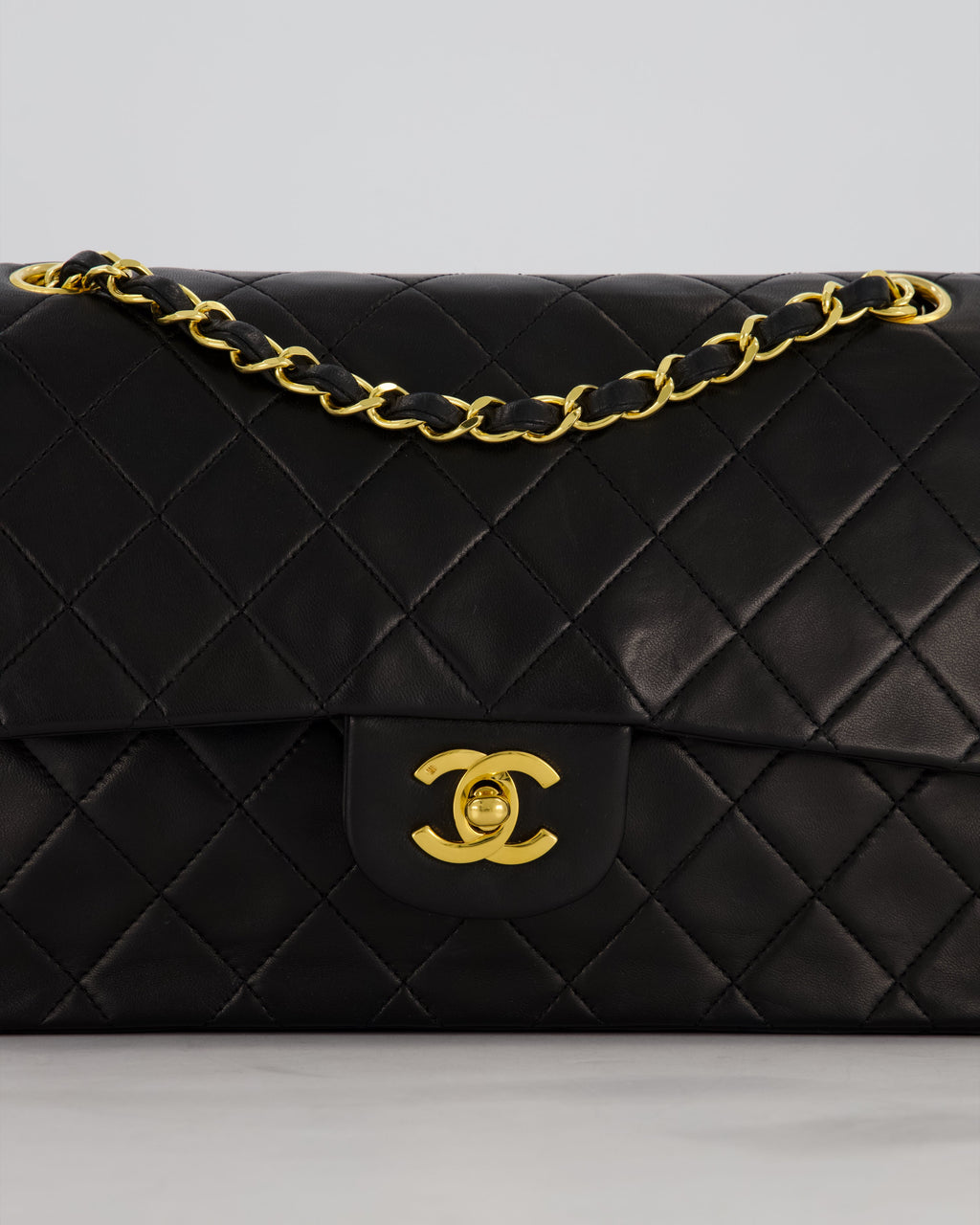 *AMAZING CONDITION* Chanel Black Vintage Medium Classic Double Flap Bag in Lambskin Leather with 24K Gold Hardware