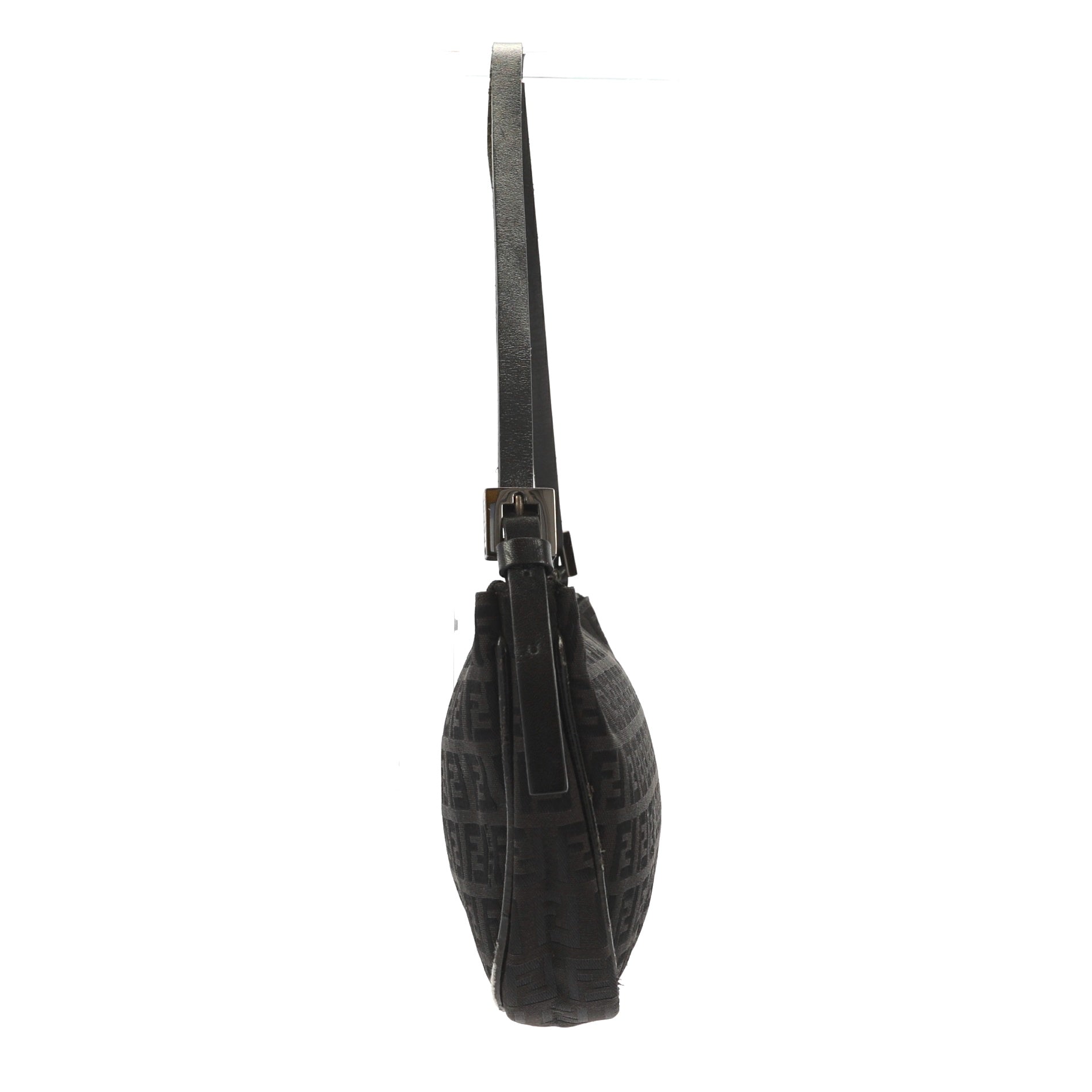 FENDI Shoulder Bag in Black Fabric