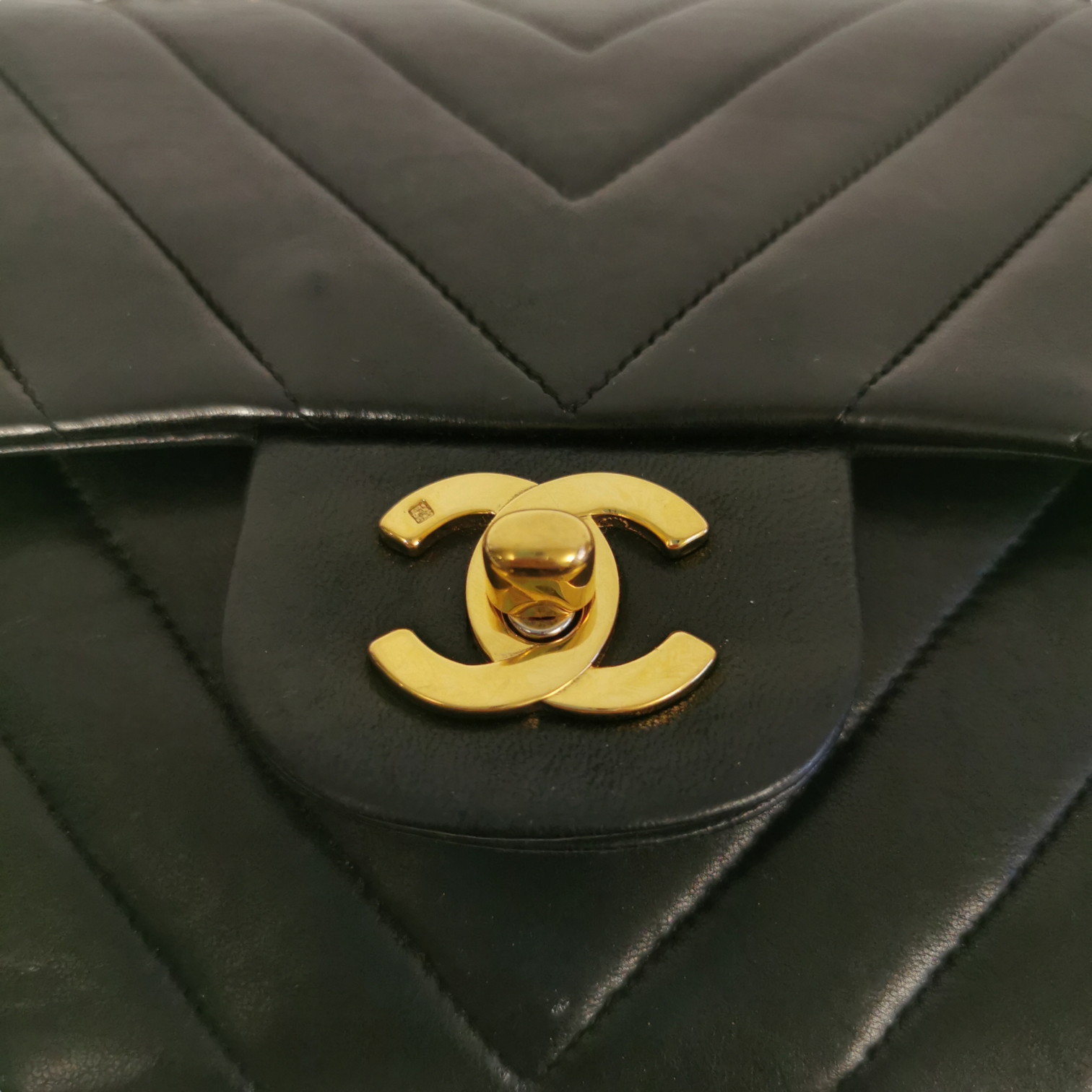 Chanel Classic Double Flap Chevron Black Lambskin Gold