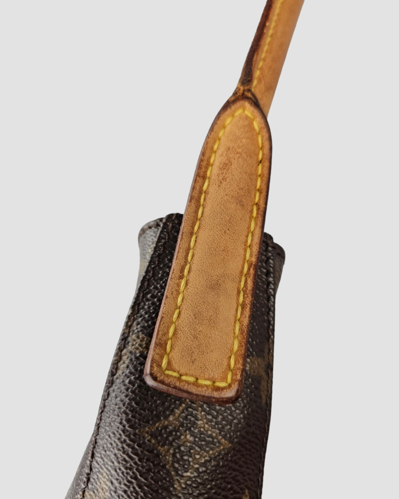 Louis Vuitton Looping GM Monogram