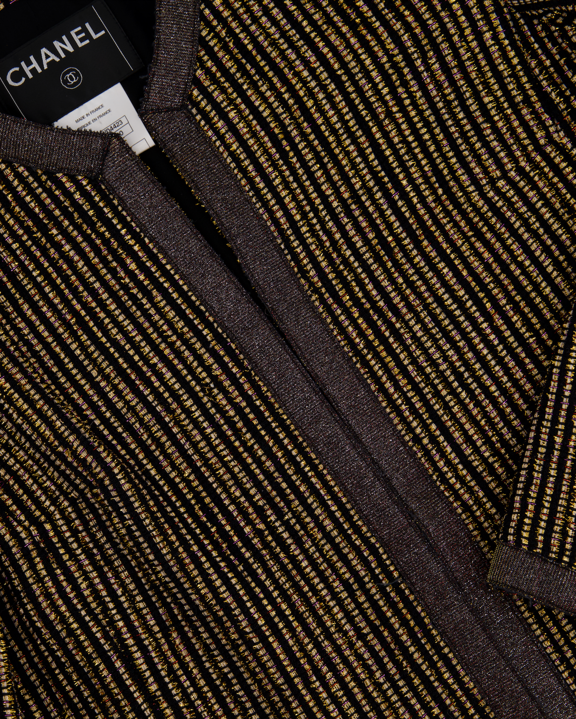 Chanel 10C Cruise Black, Red and Gold Tweed Longline Jacket with Metallic Trim Detail FR 40 (UK 12) RRP £2460