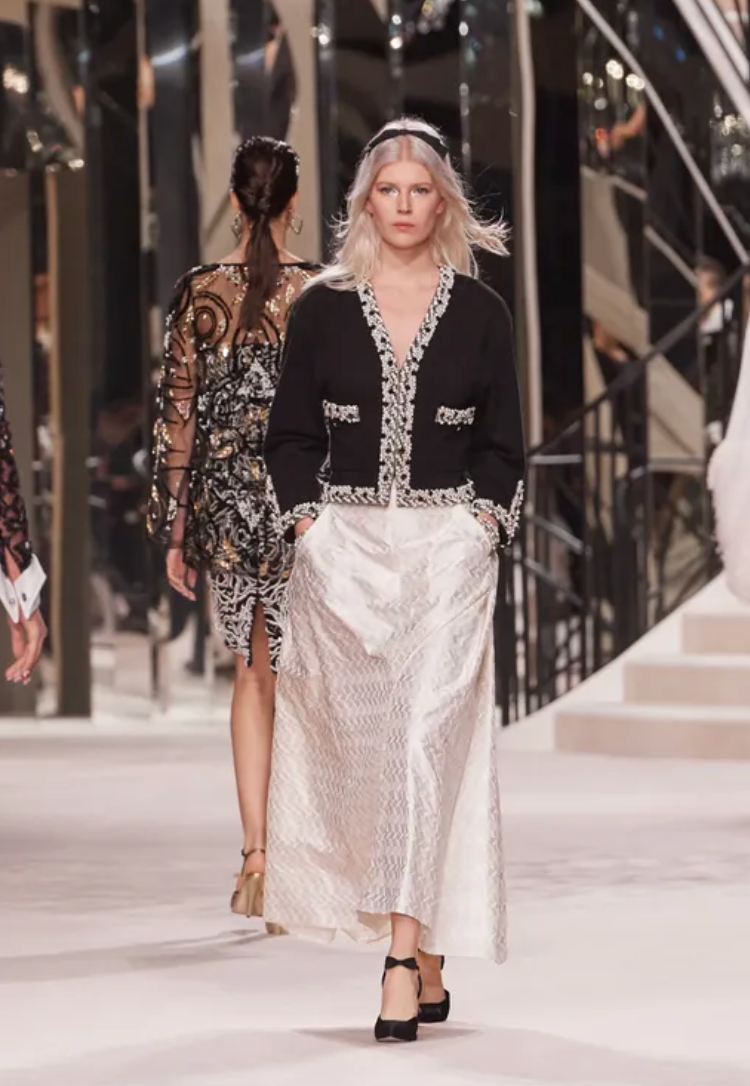 Chanel 20 Pre-Fall Black Jacket with Stones and Pearl Embellished Collar and Cuff Detail with CC Buttons Size FR 40 (UK 12)