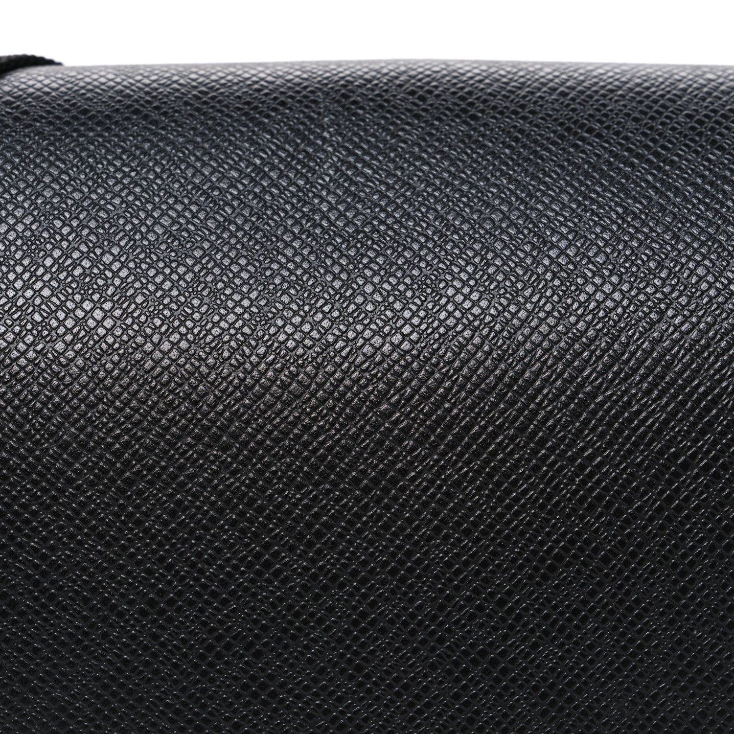 Louis Vuitton Taiga District PM Black